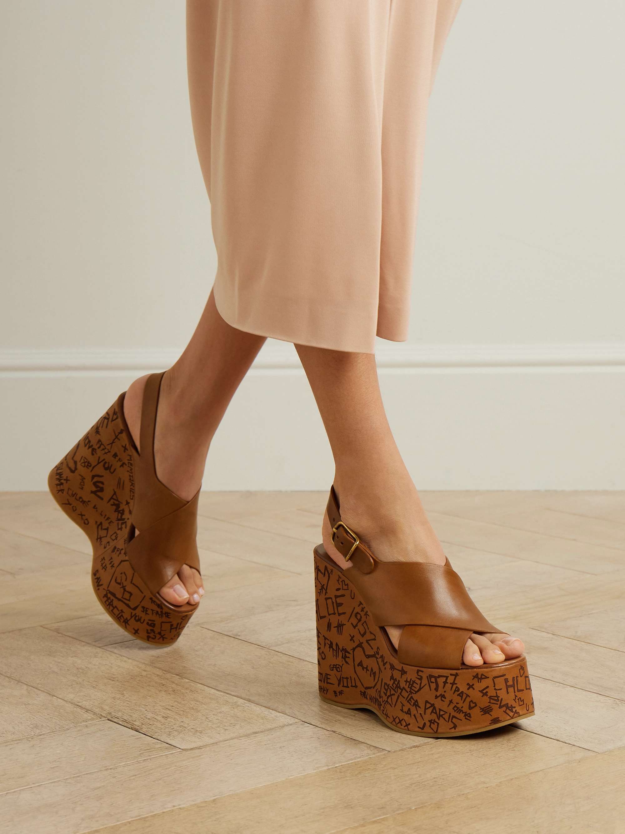 CHLOÉ 