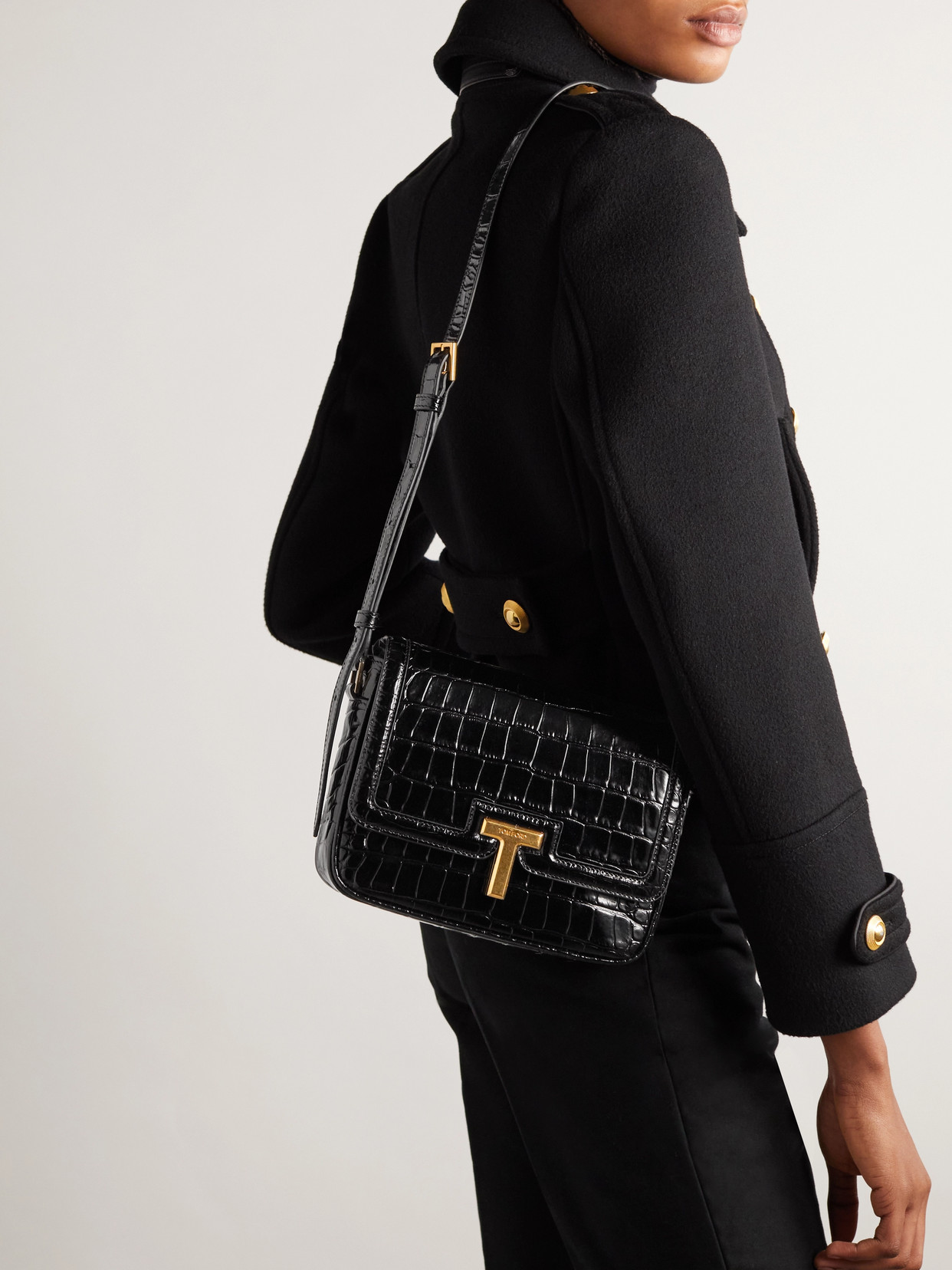 Tom Ford Glossed Croc-effect Leather Shoulder Bag In Black