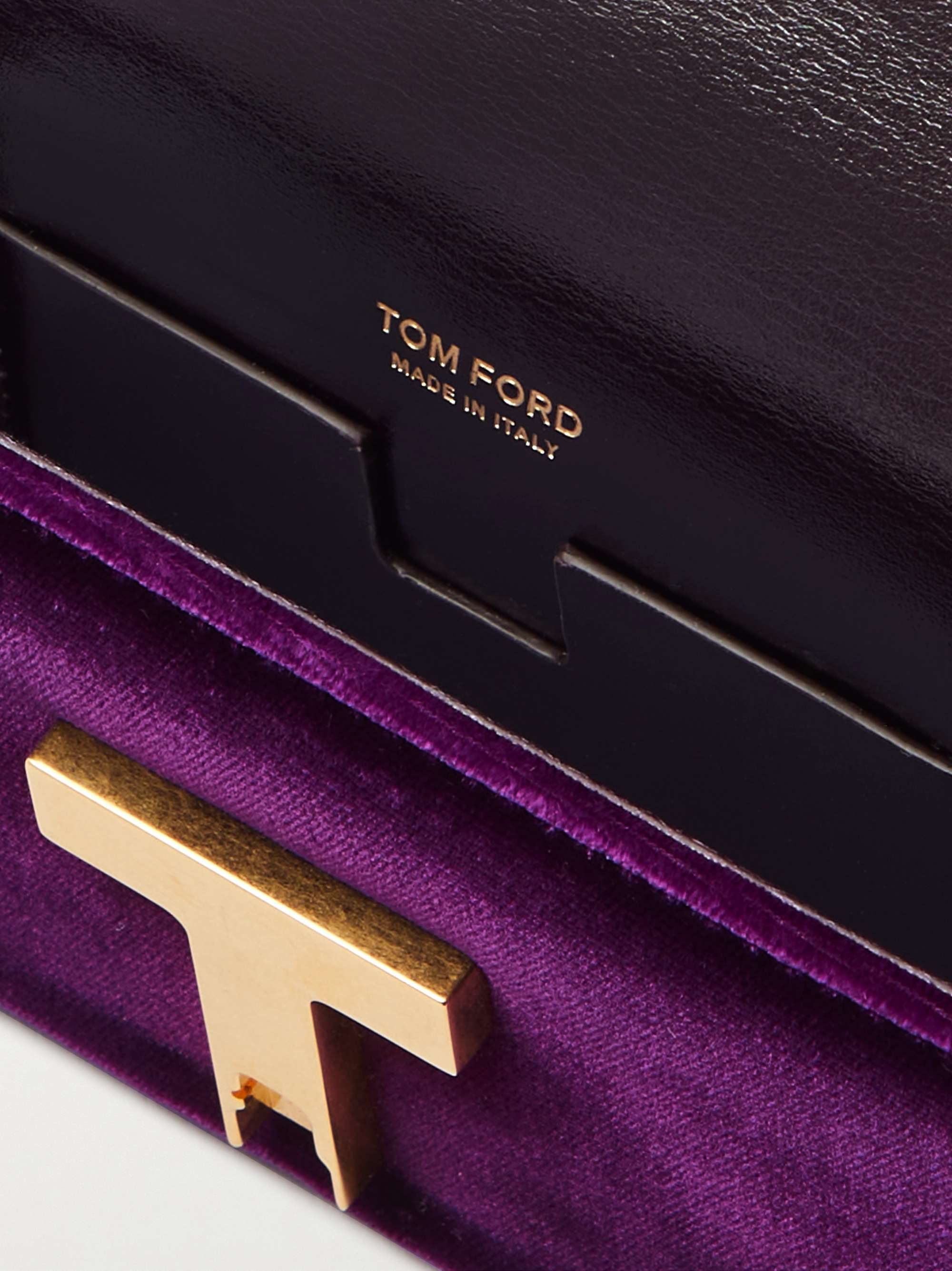 TOM FORD 
