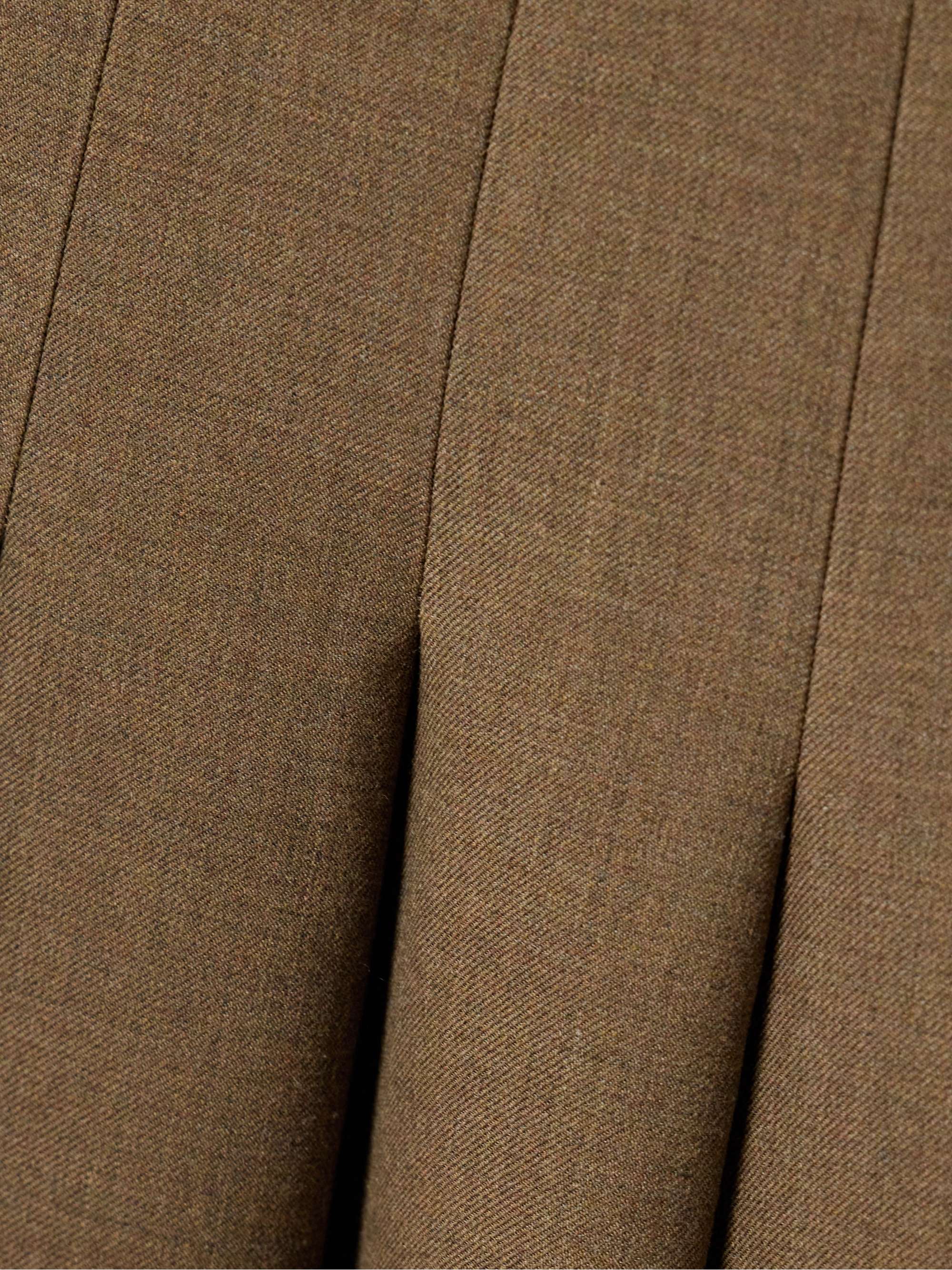 CARVEN 