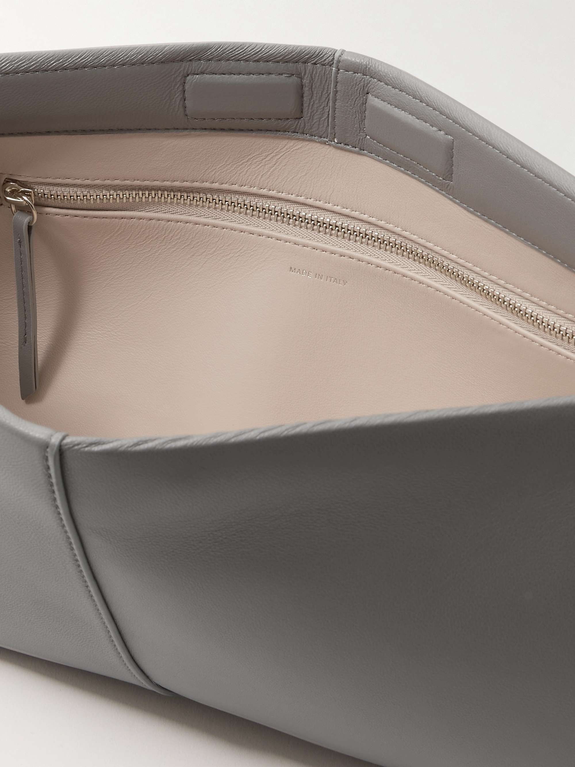 CARVEN 