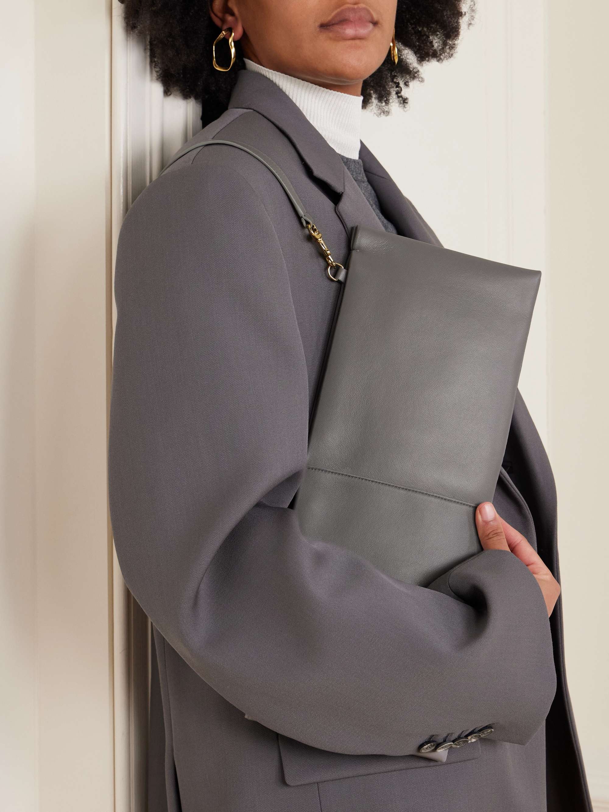 CARVEN 