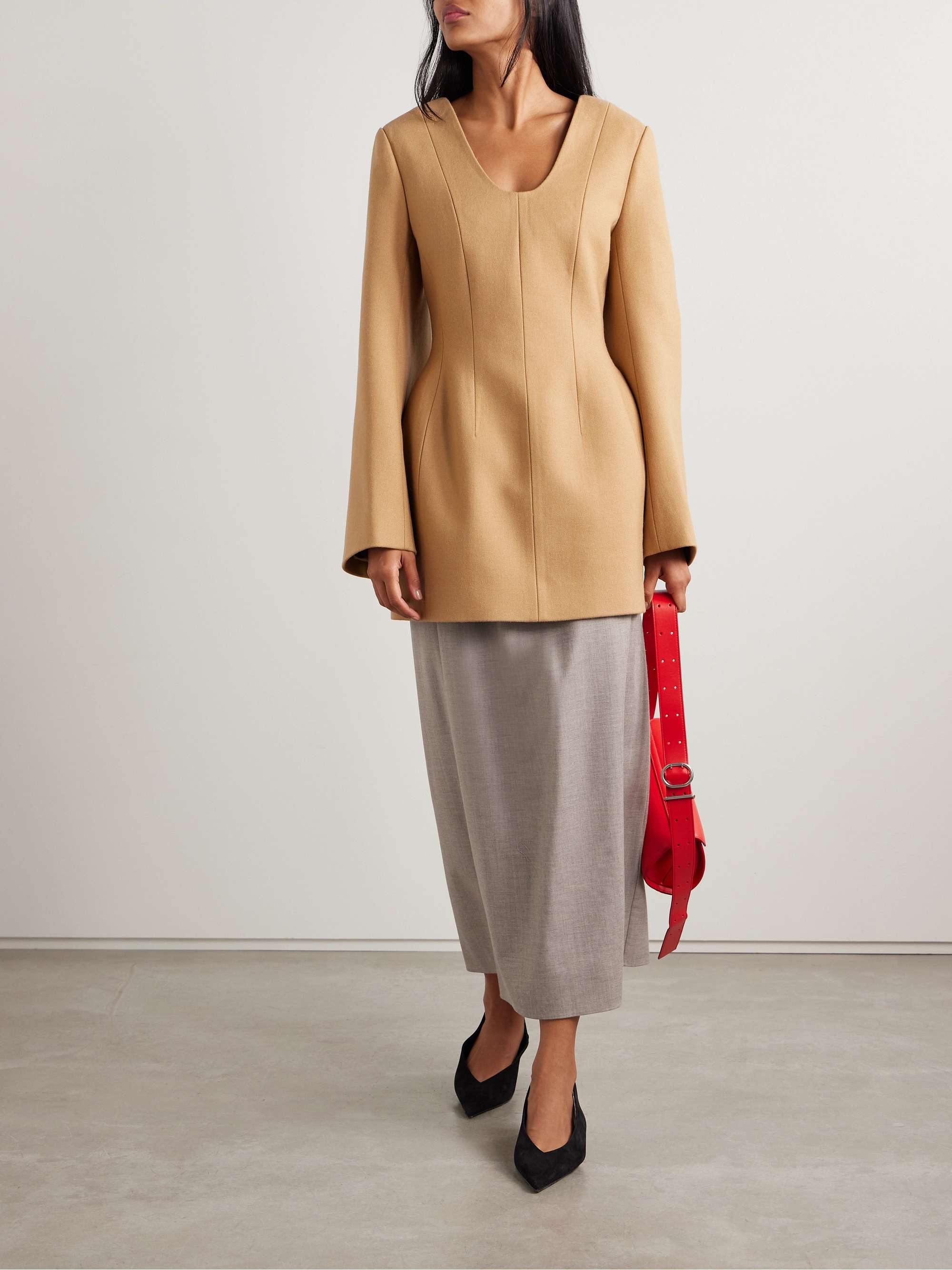 CARVEN 