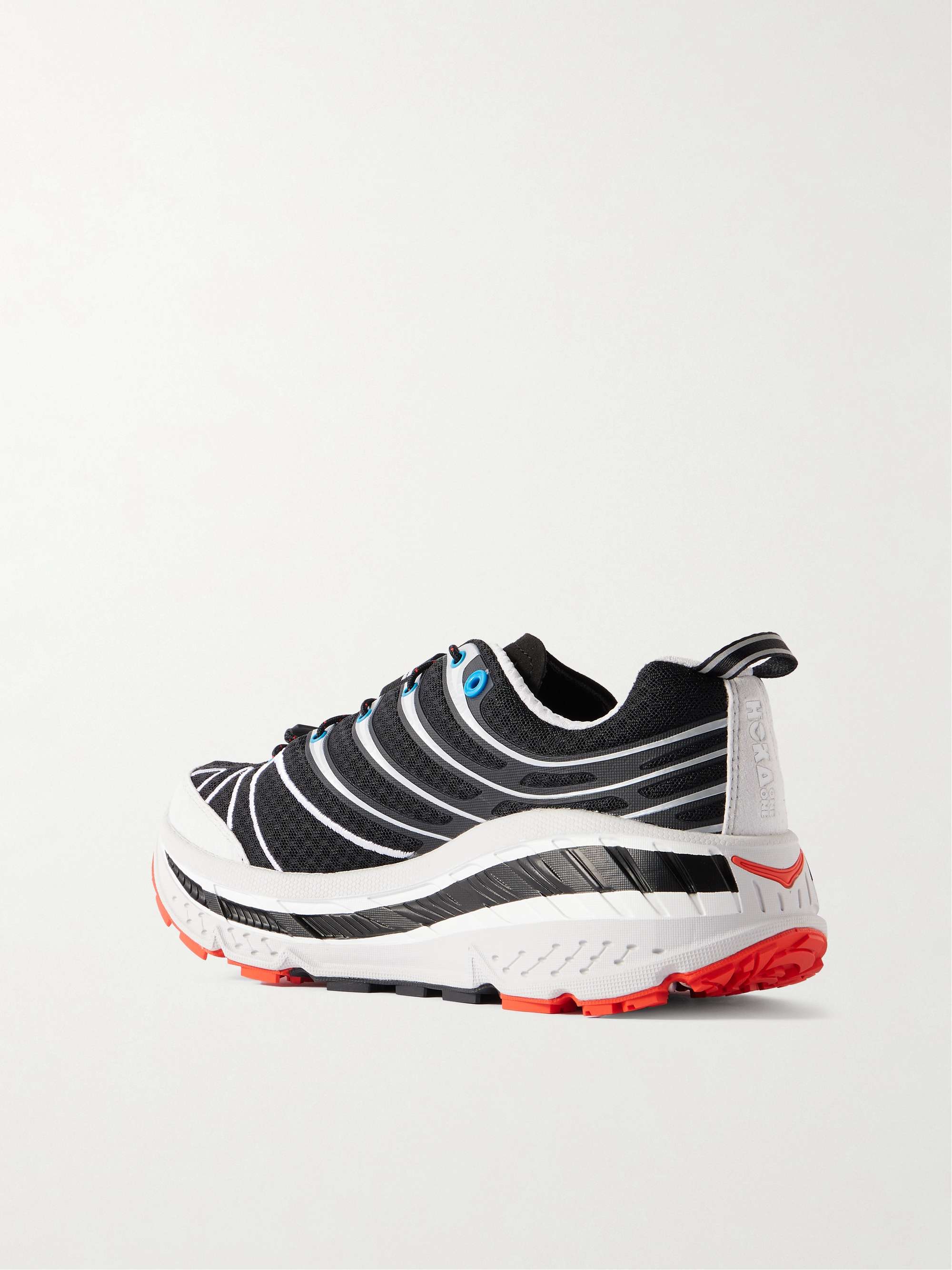 HOKA ONE ONE 