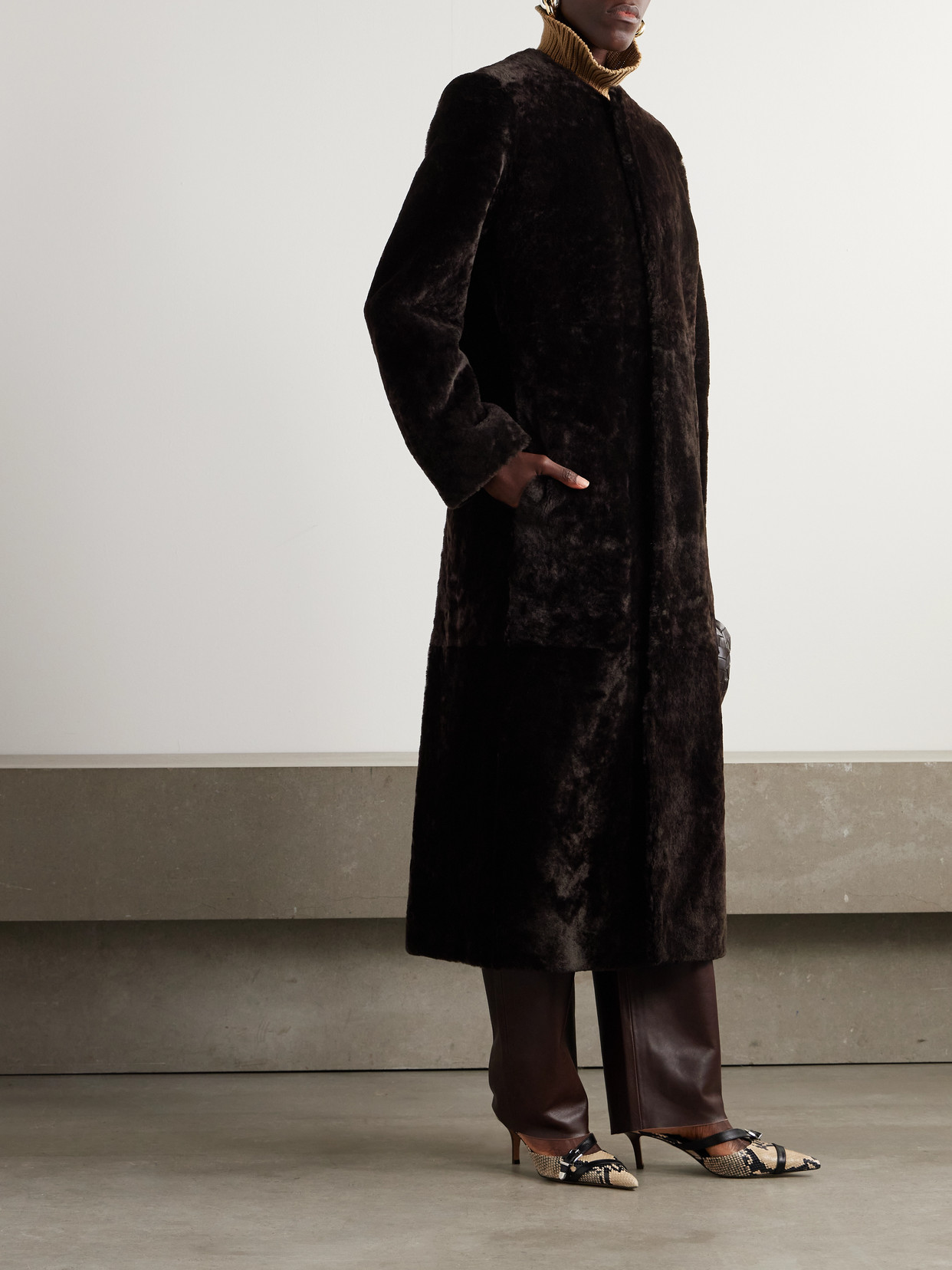 Totême Soft Shearling Coat Bark In Brown