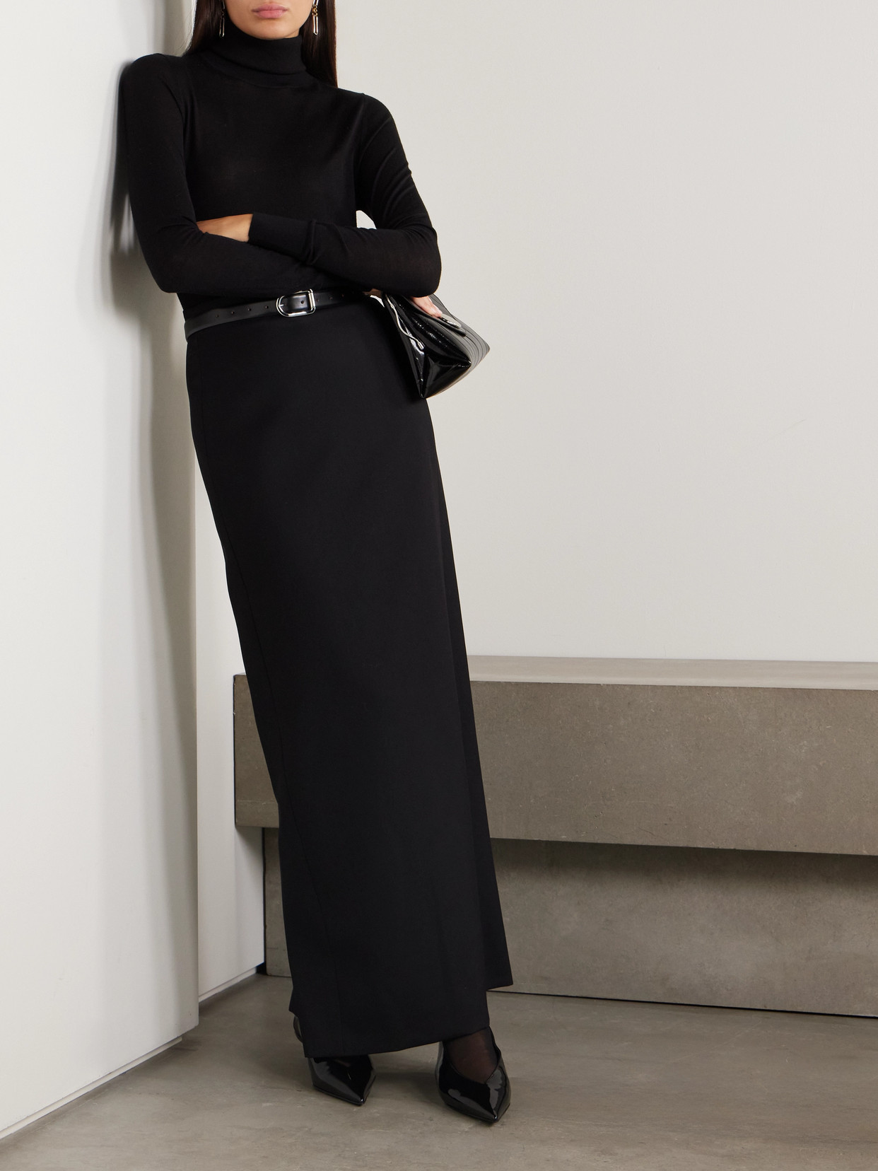 Totême Wool-blend Turtleneck Sweater In Black