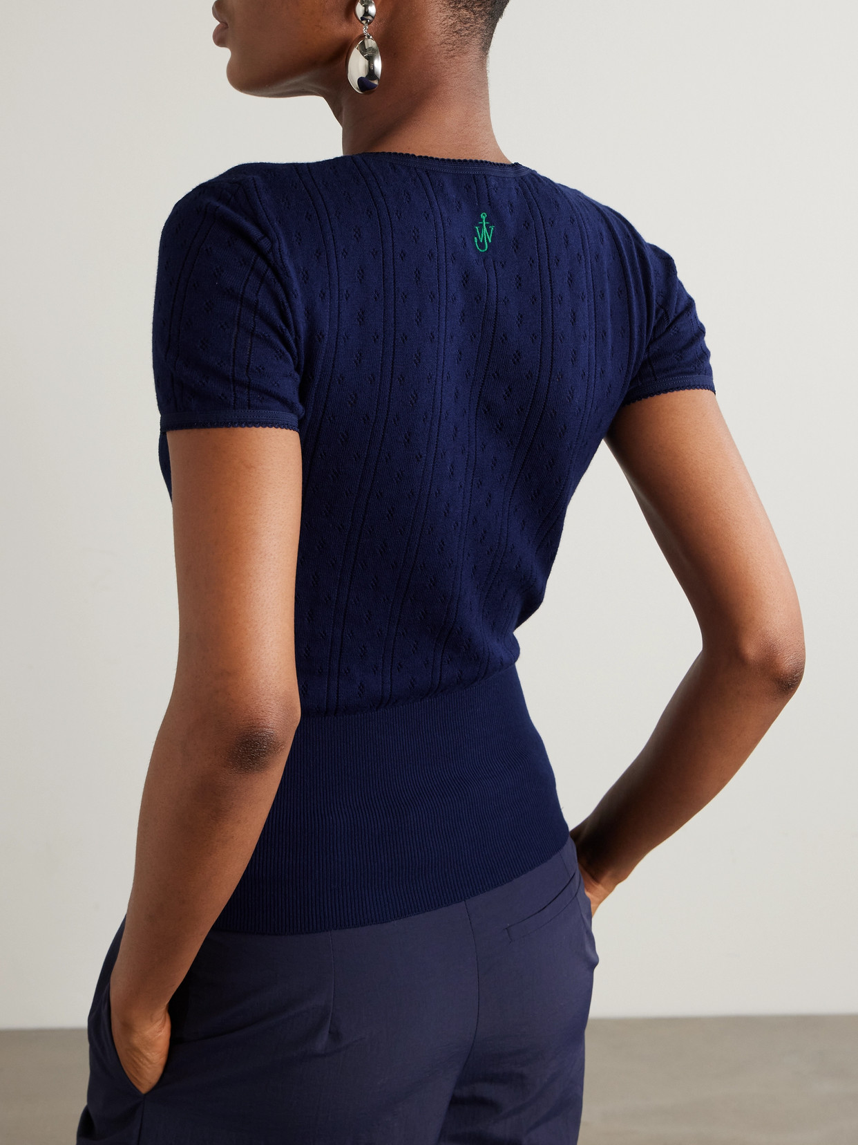 Jw Anderson Bow-detailed Pointelle-knit Cotton And Cashmere-blend Top In Blue