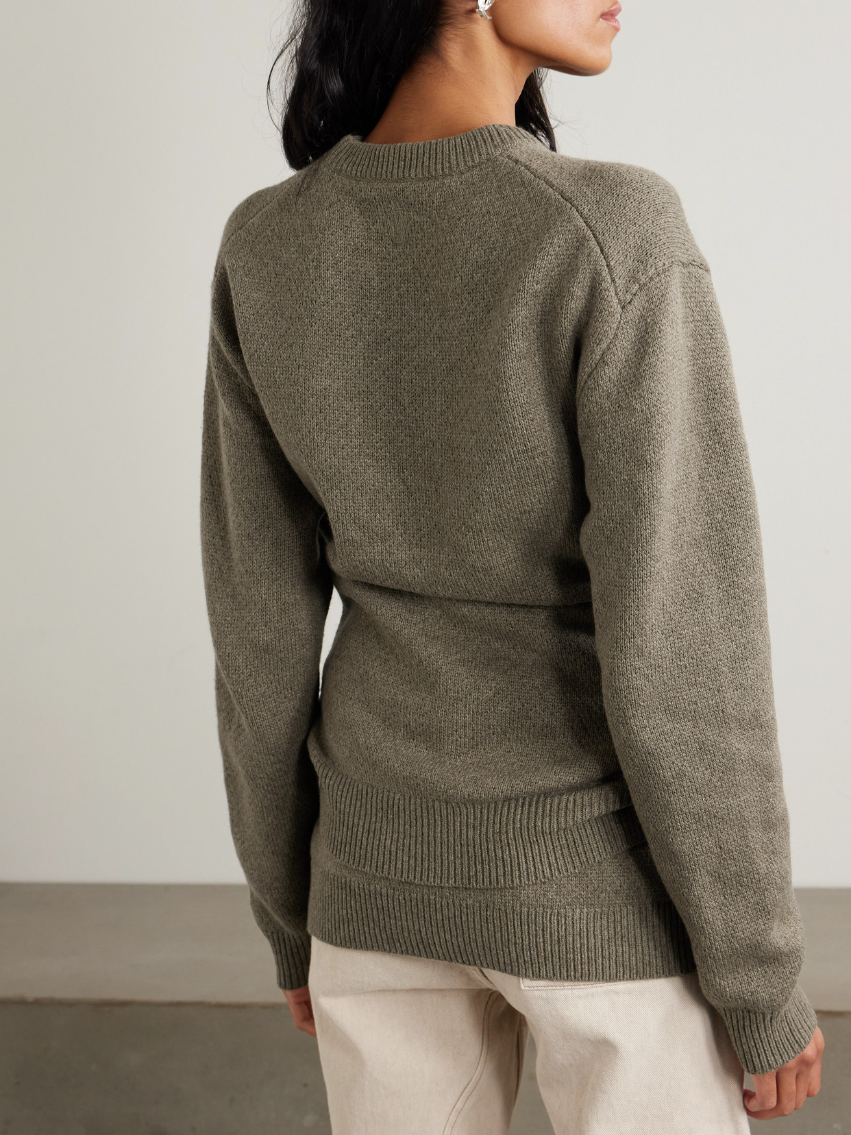 Jw Anderson Tie-detailed Knitted Sweater In Green