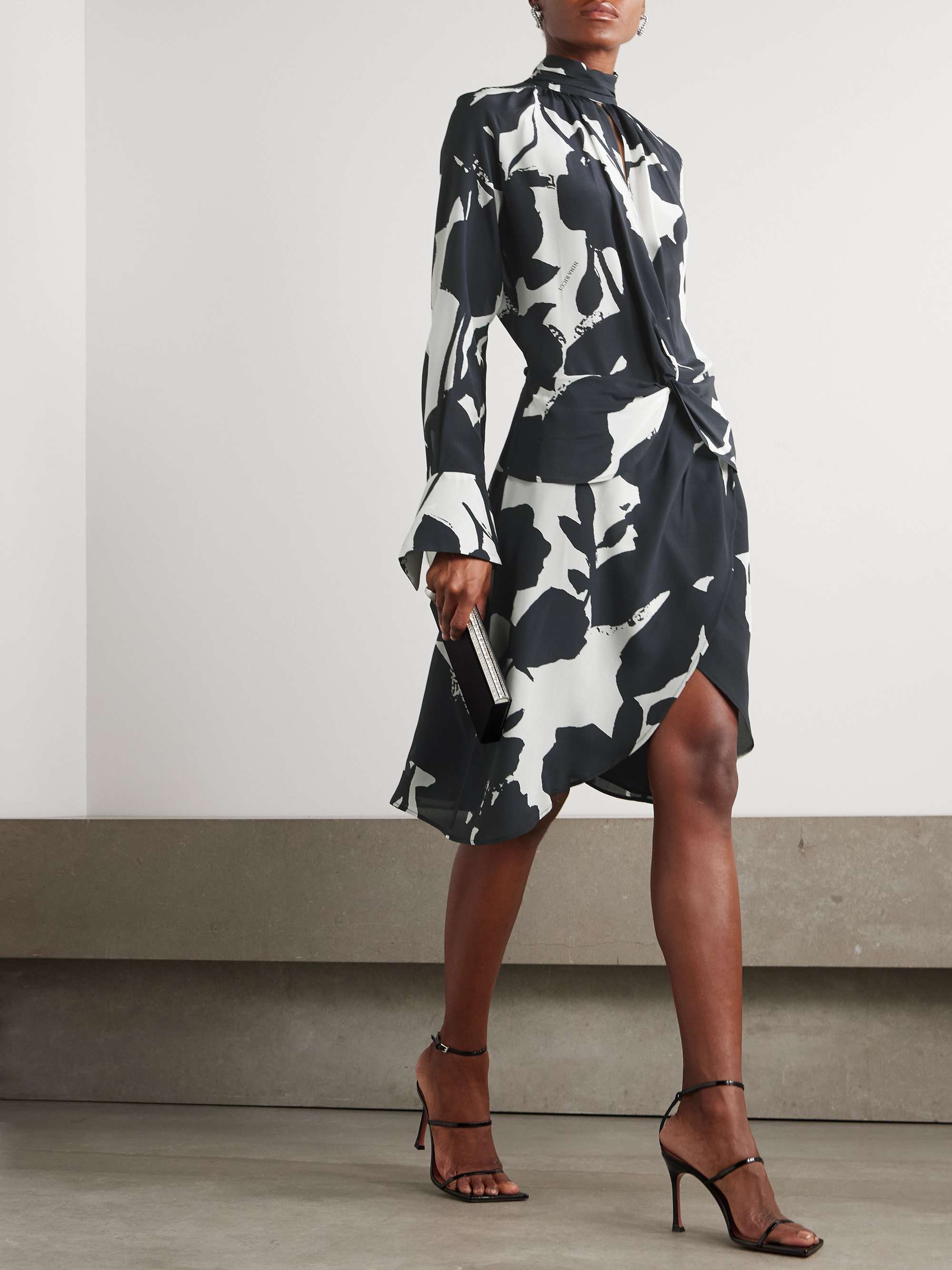 NINA RICCI 