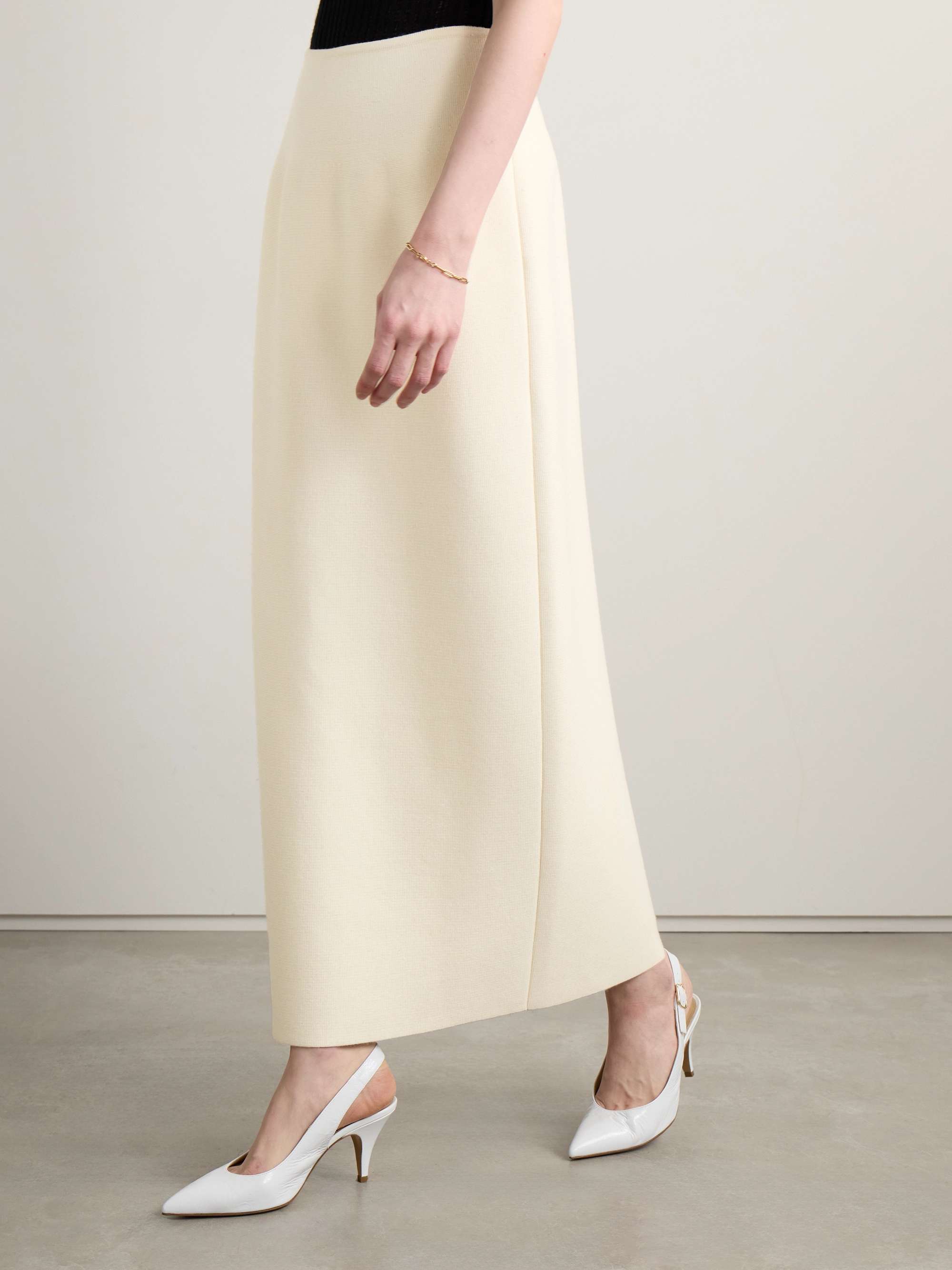 GABRIELA HEARST 
