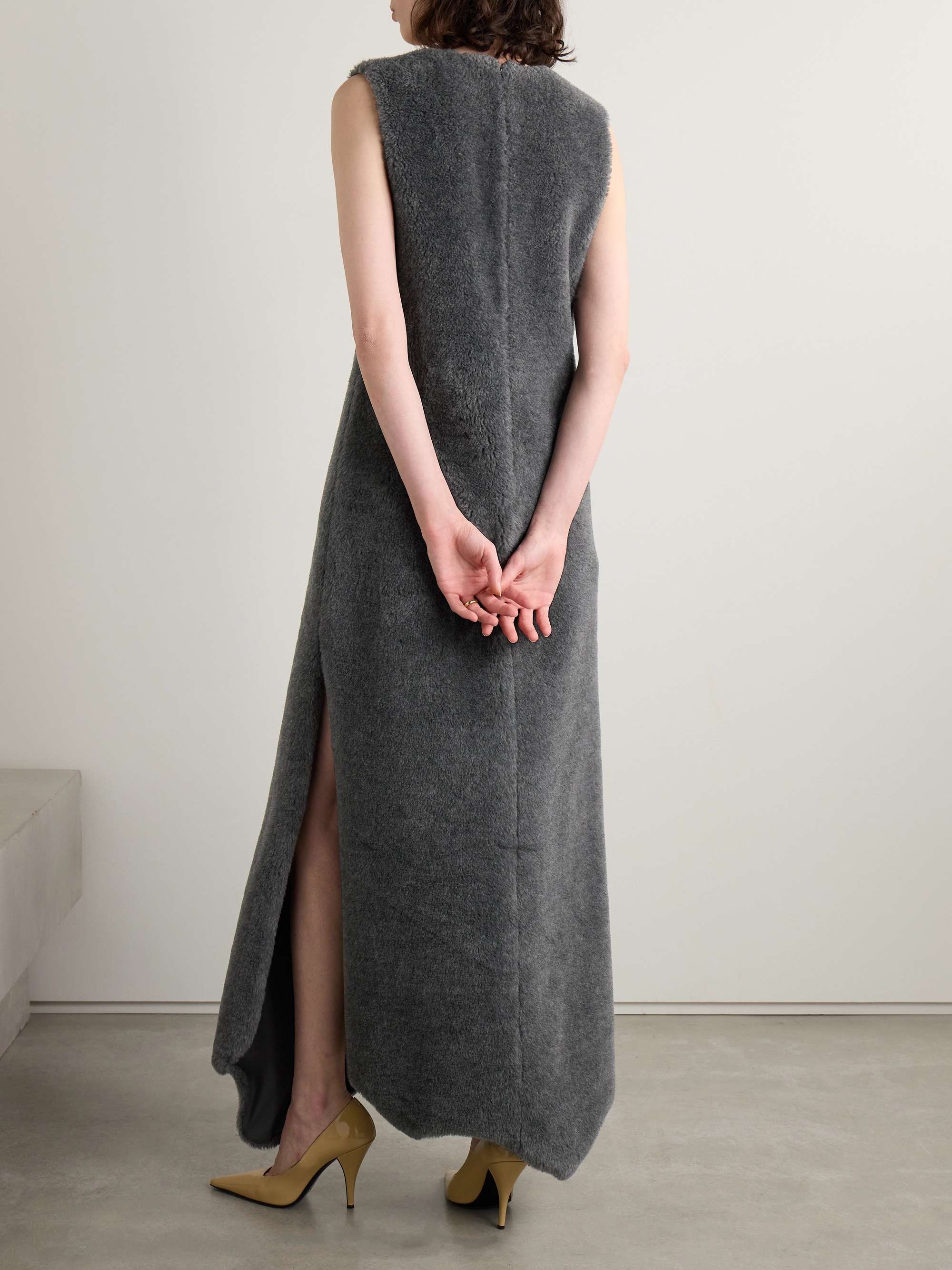 GABRIELA HEARST 