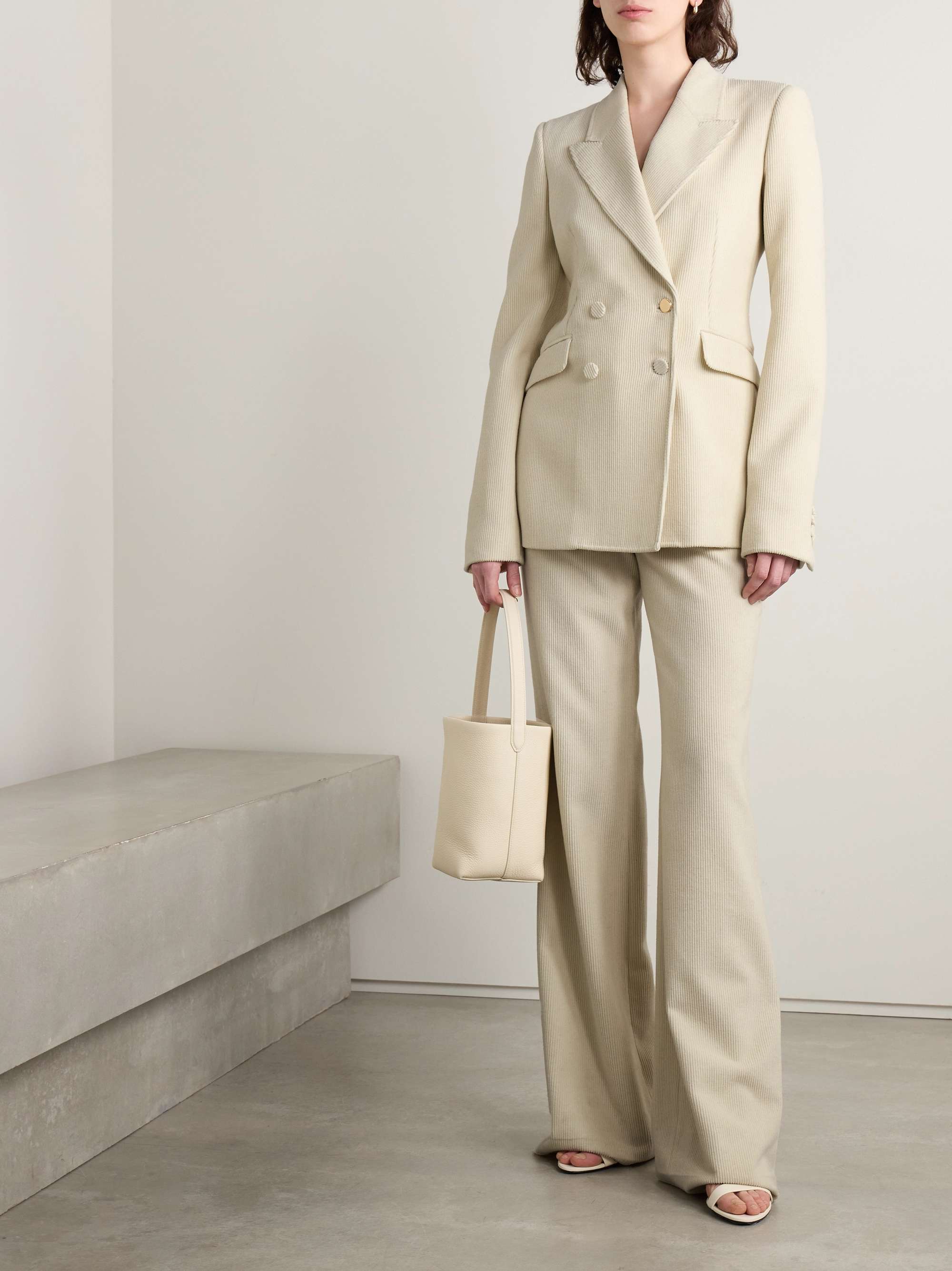 GABRIELA HEARST 