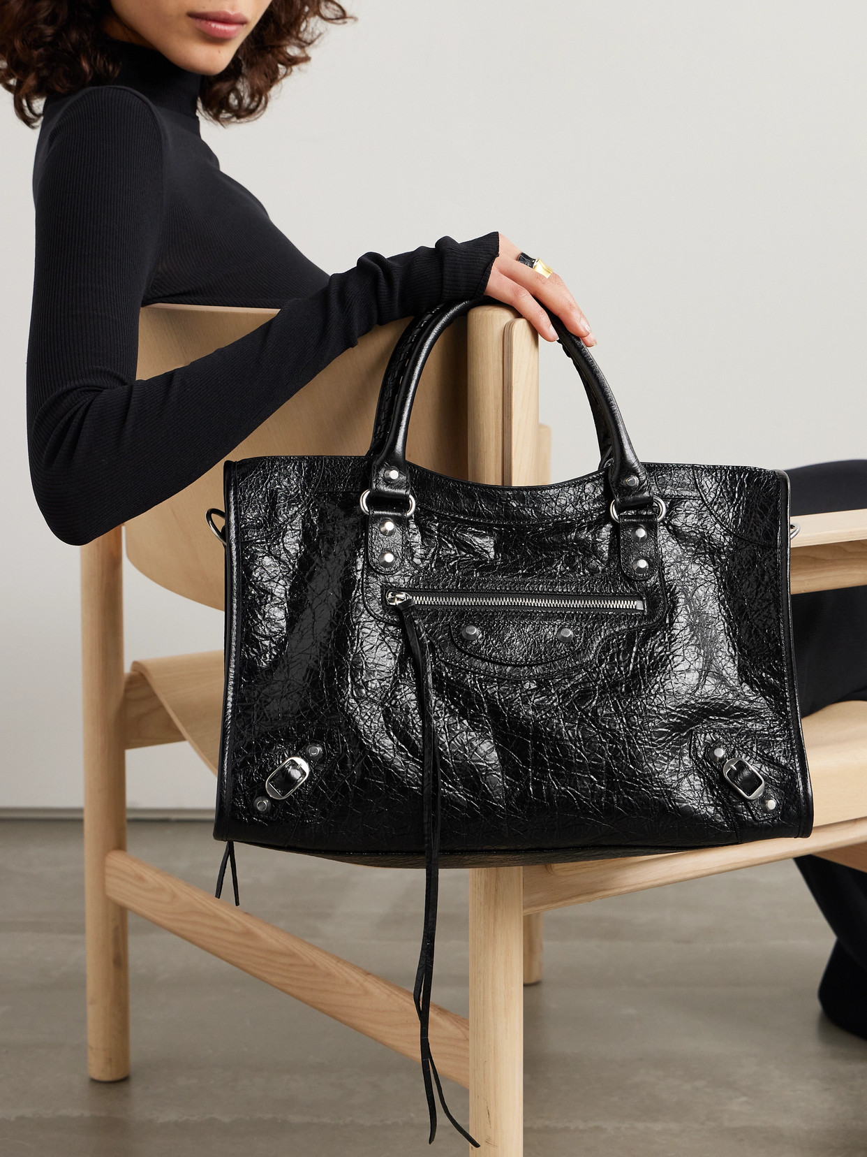 Balenciaga Le City Medium Textured-leather Tote In Black
