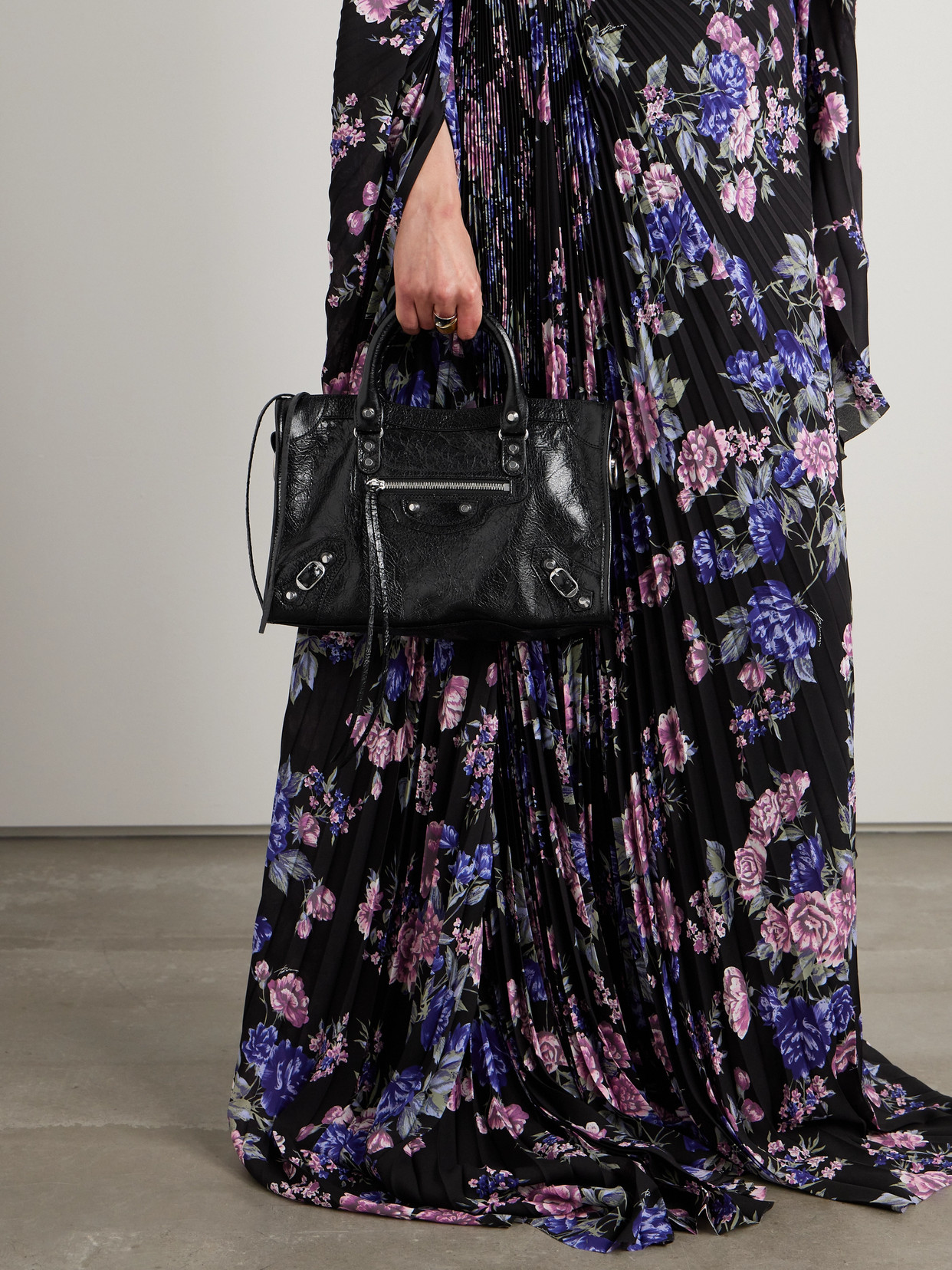 Balenciaga Women's Le City Bag In Black