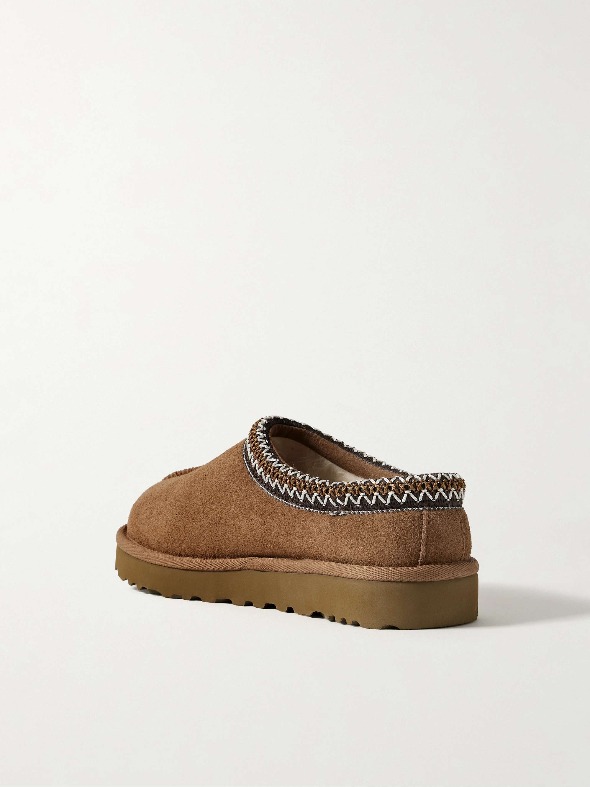 UGG 