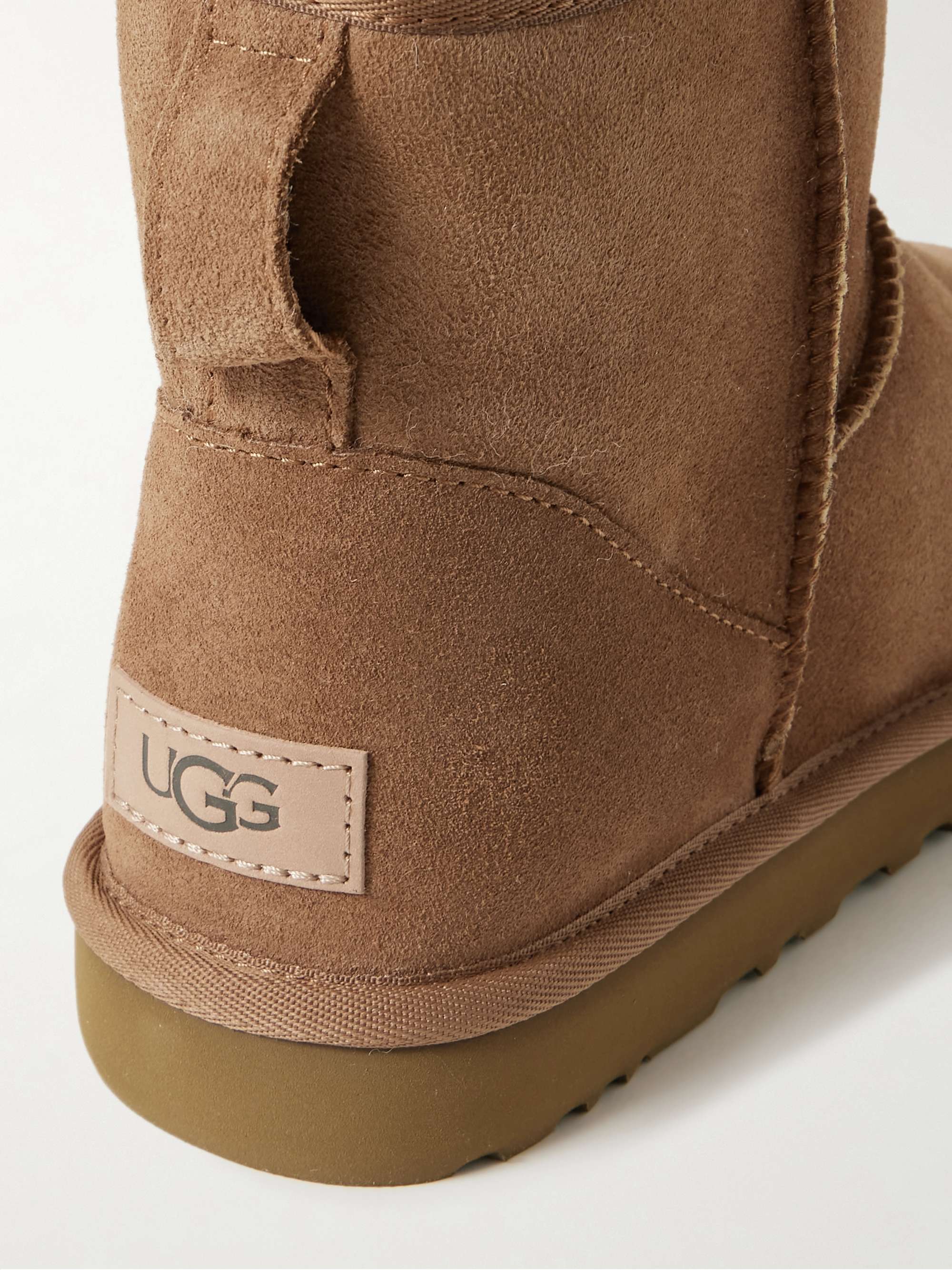 UGG 