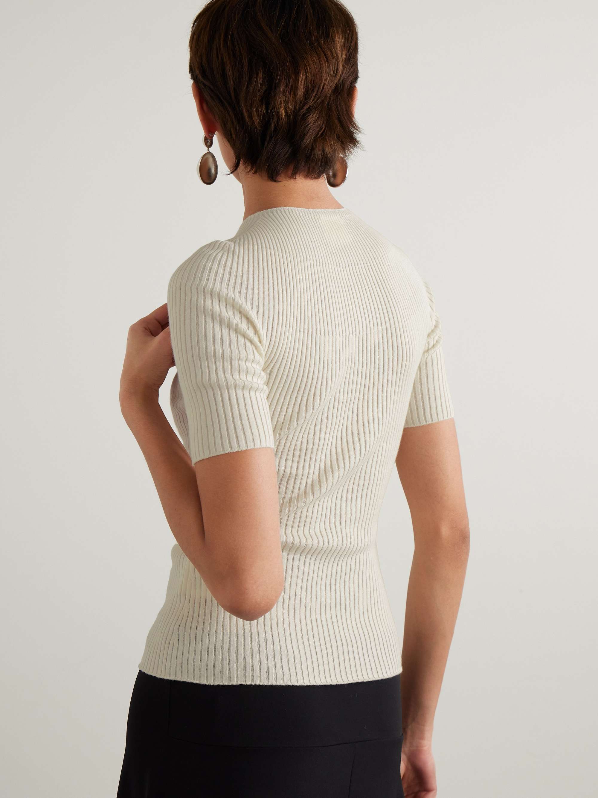 COURRÈGES 