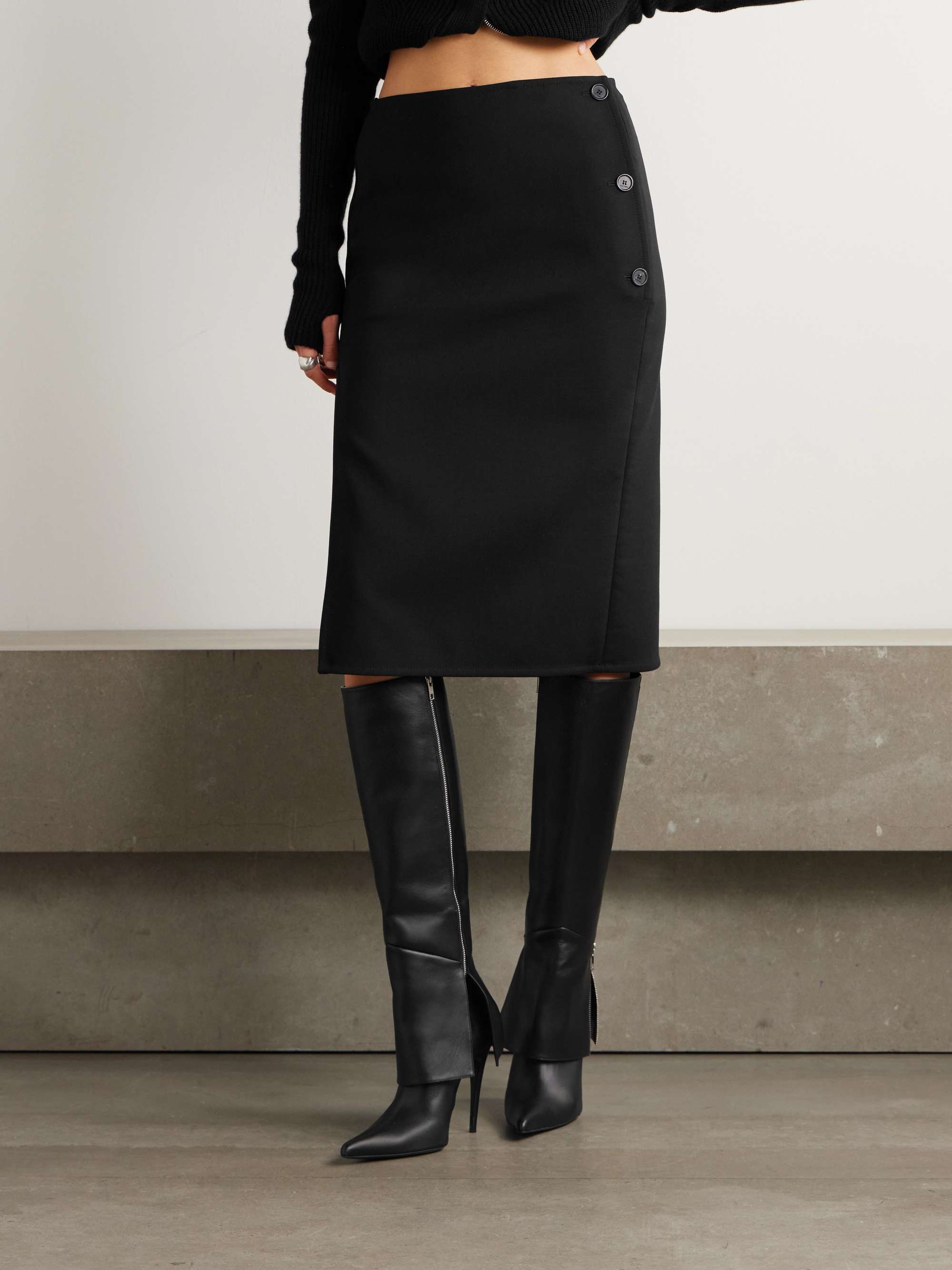COURRÈGES 