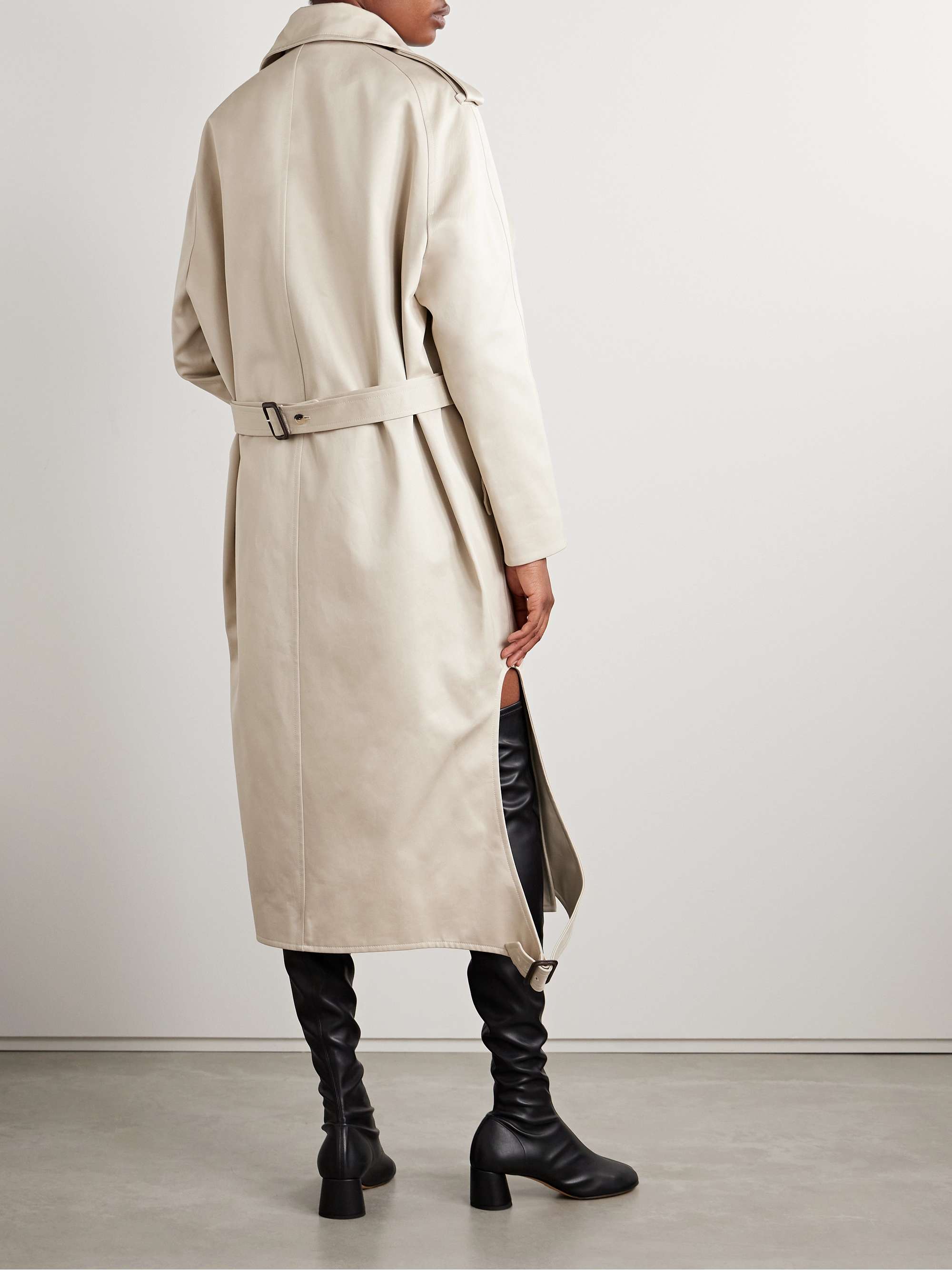 COURRÈGES 