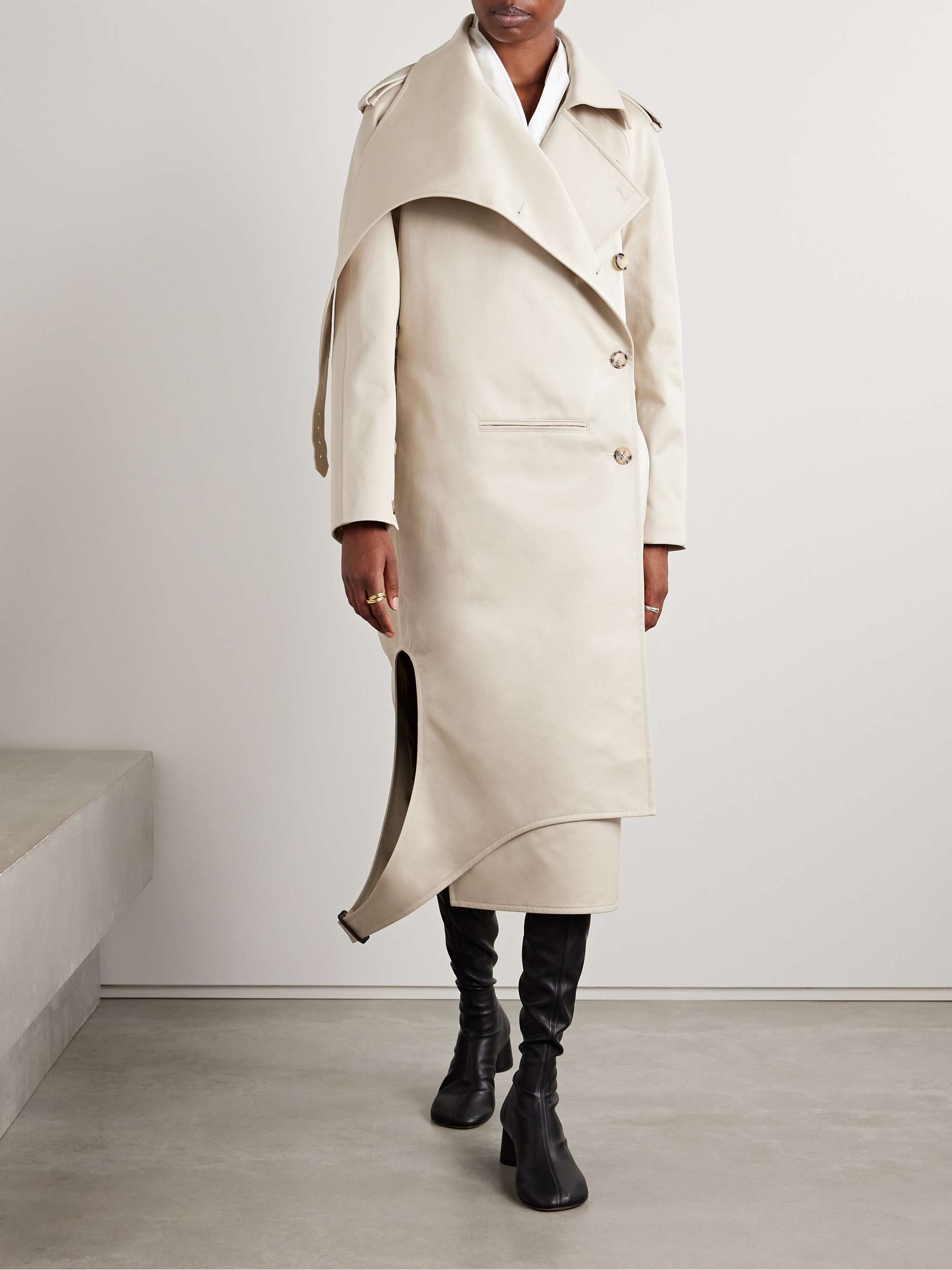 COURRÈGES 