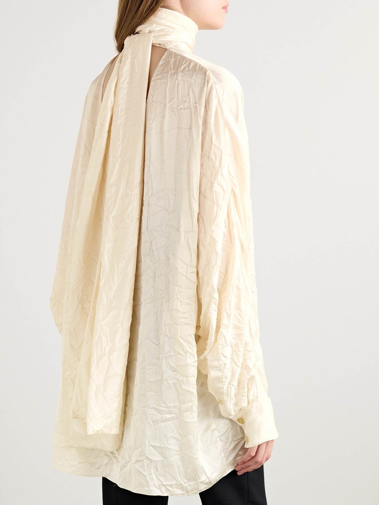 Khaite Bex Open-back Tie-neck Crinkled Satin-twill Top In Cream