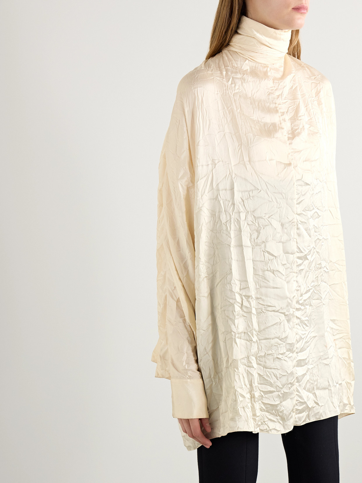 Khaite Bex Open-back Tie-neck Crinkled Satin-twill Top In Cream