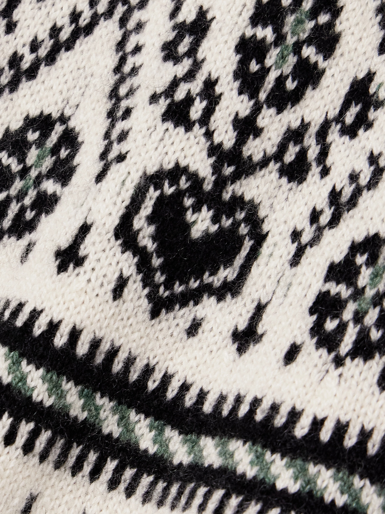 Khaite Guy Cashmere Sweater In Cream