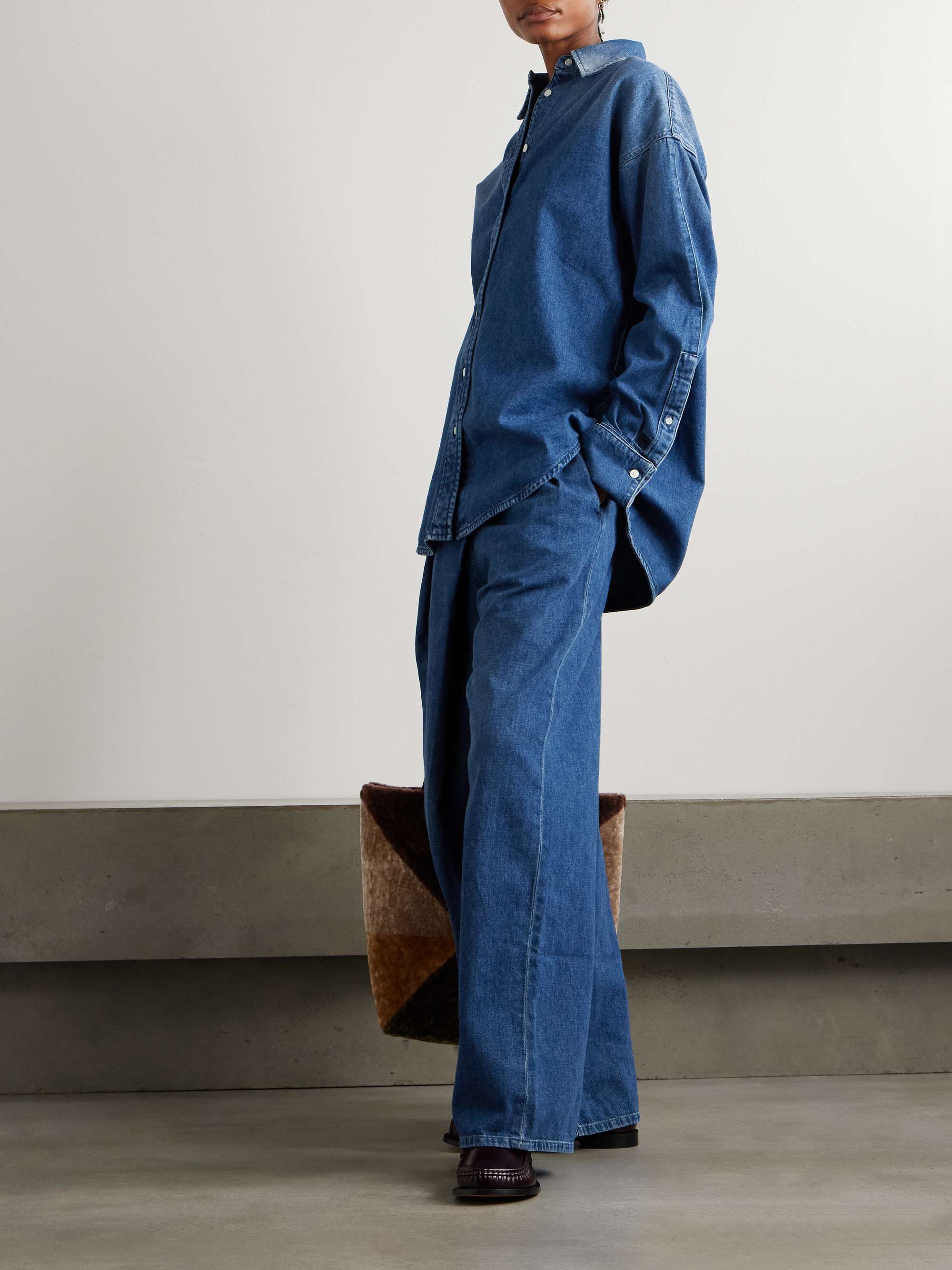 LOEWE デニム オーバーサイズシャツ | NET-A-PORTER
