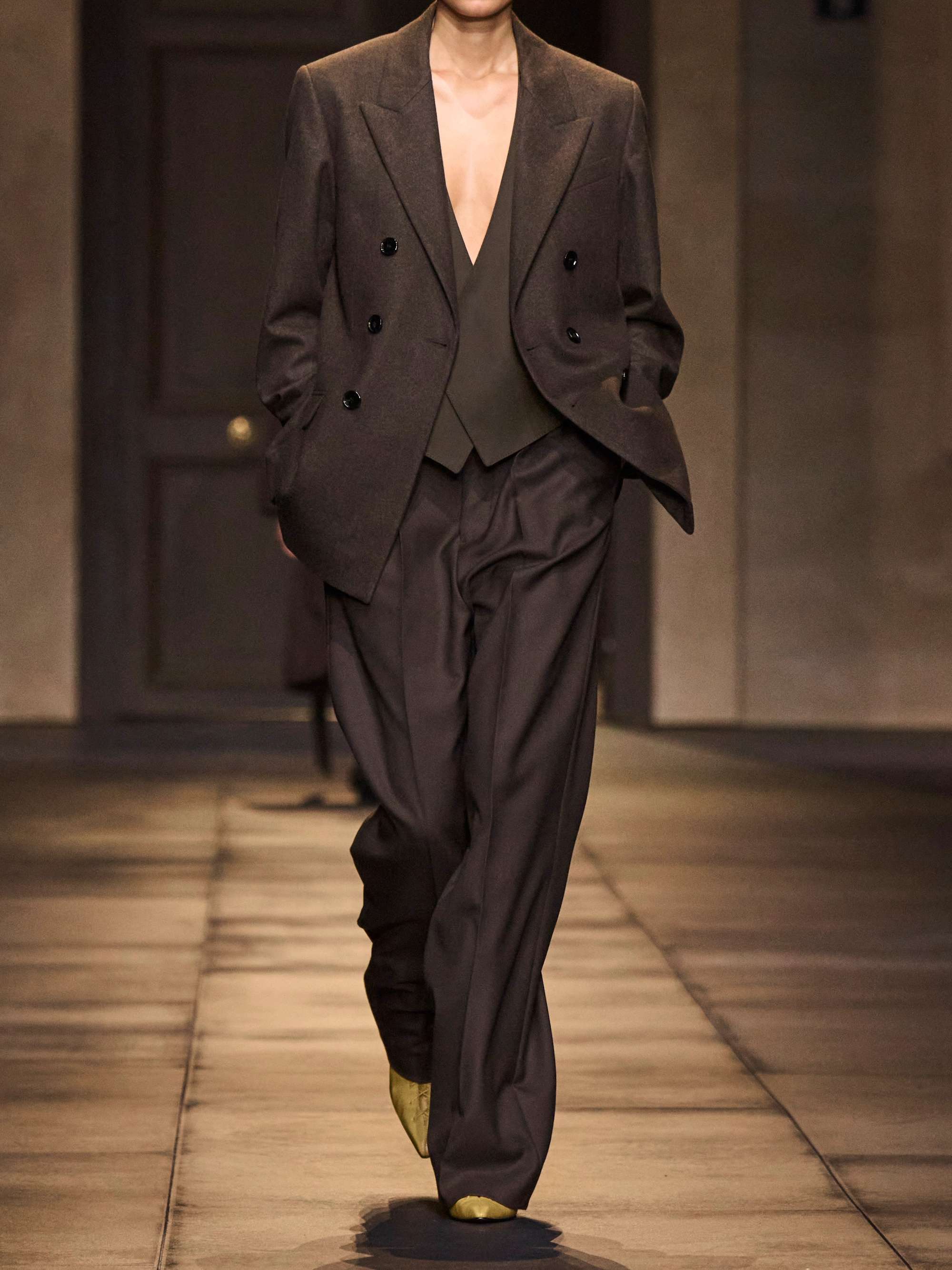 AMI PARIS 