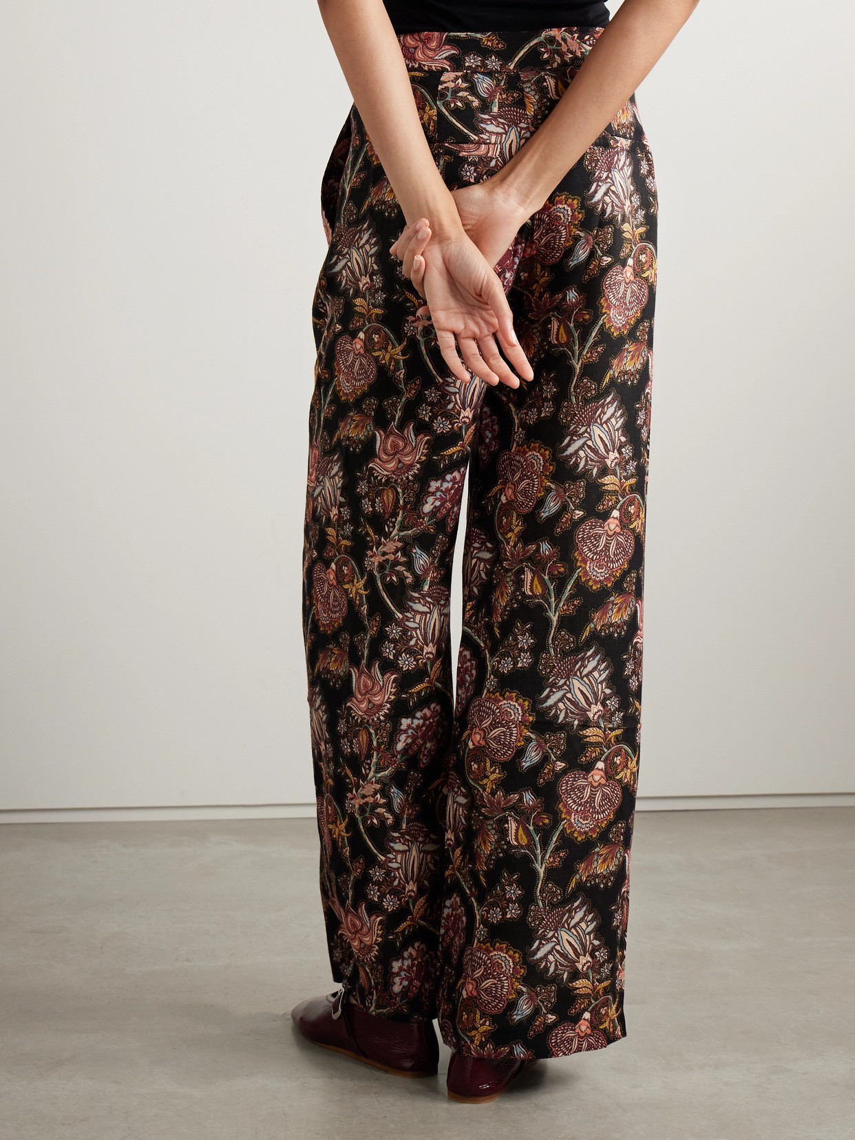 Ulla Johnson Valencia Pleated Printed Wool-blend Twill Wide-leg Pants In Multi