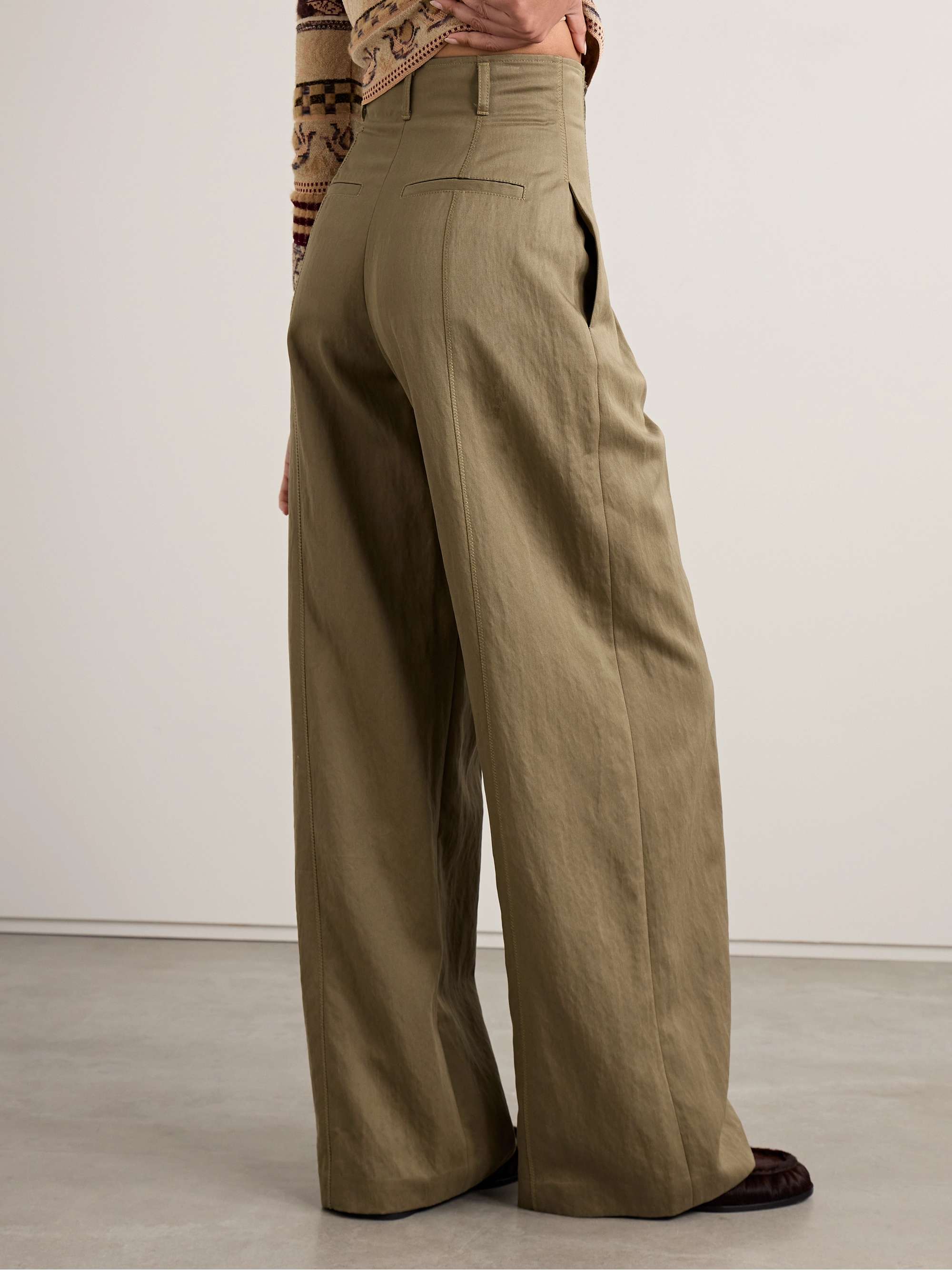 ULLA JOHNSON 