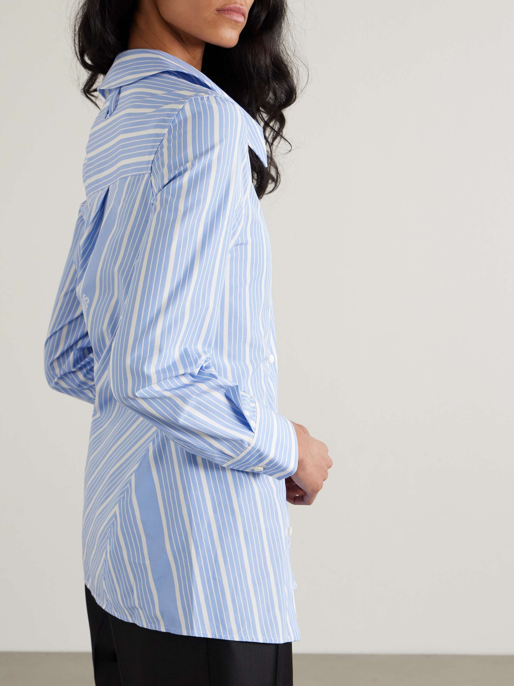 JACQUEMUS 