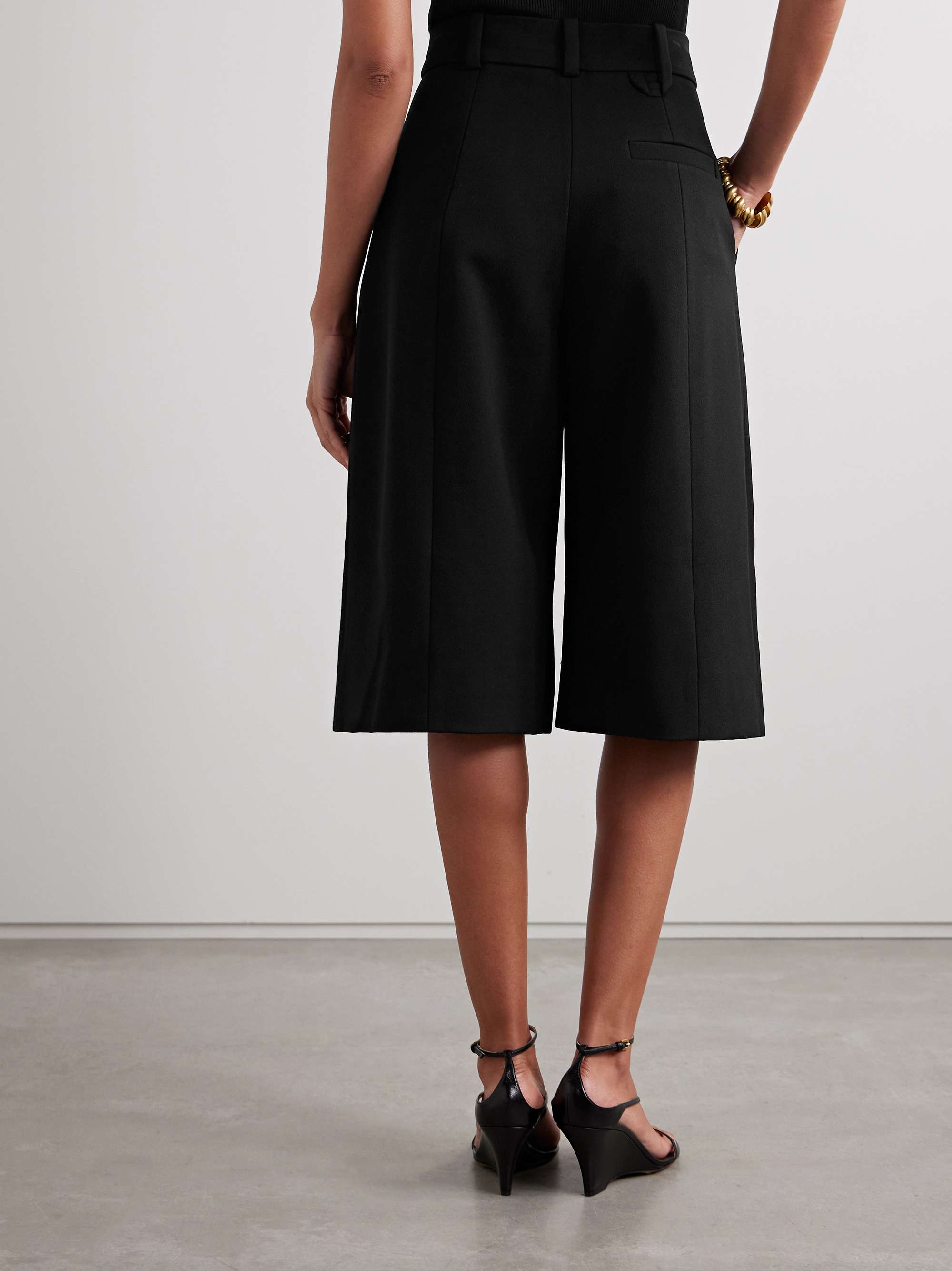 JACQUEMUS 
