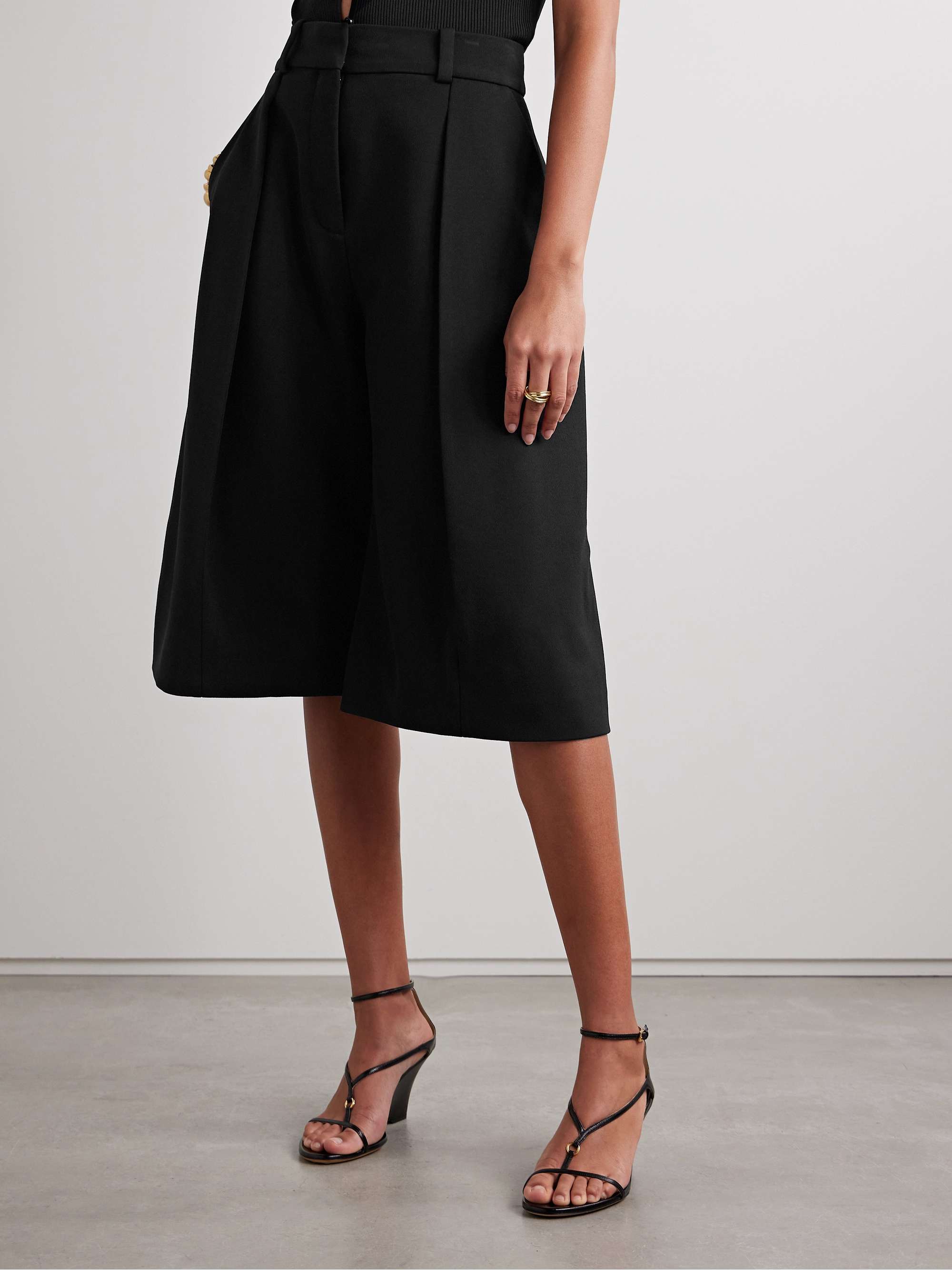 JACQUEMUS 