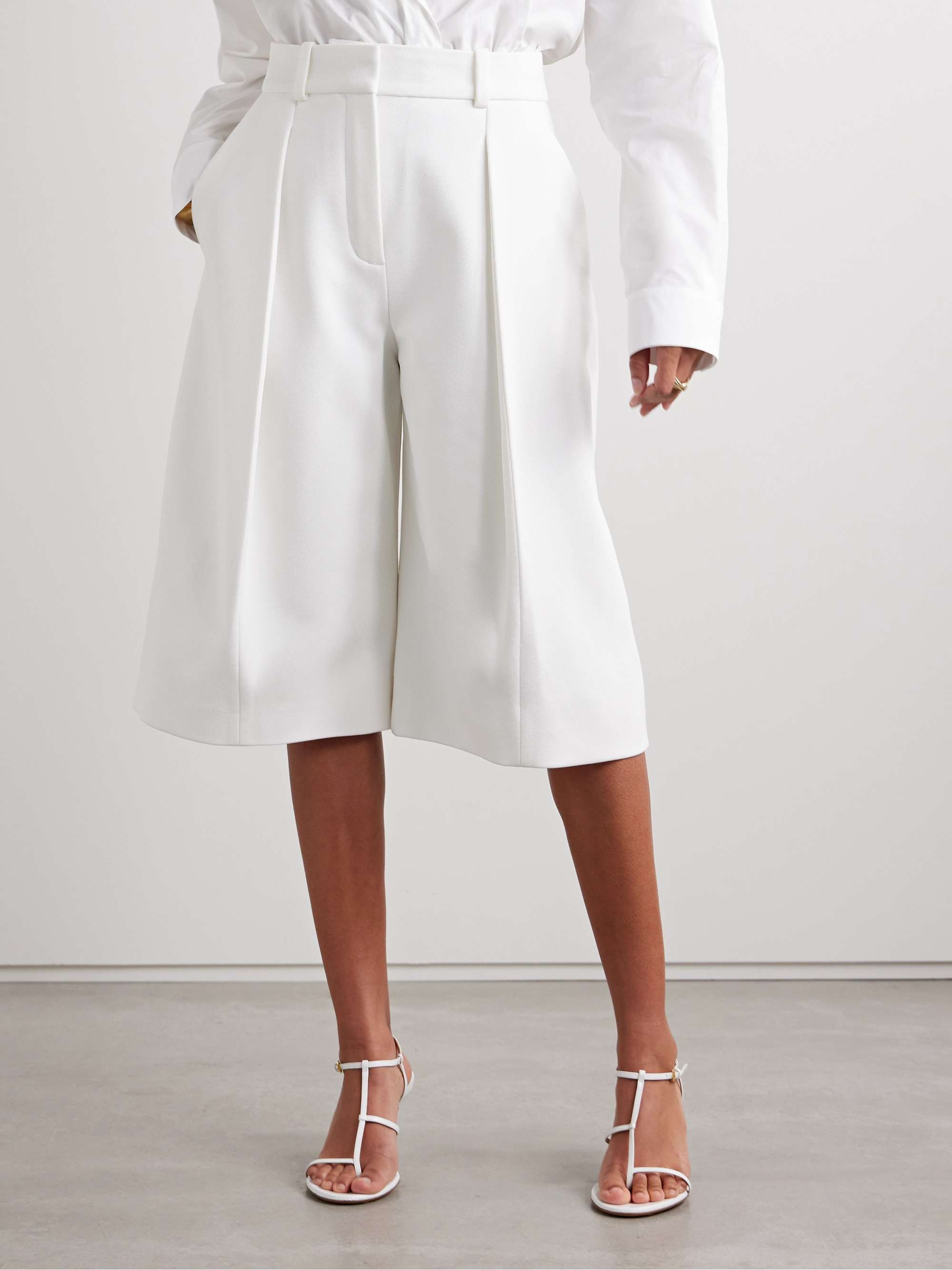 JACQUEMUS 