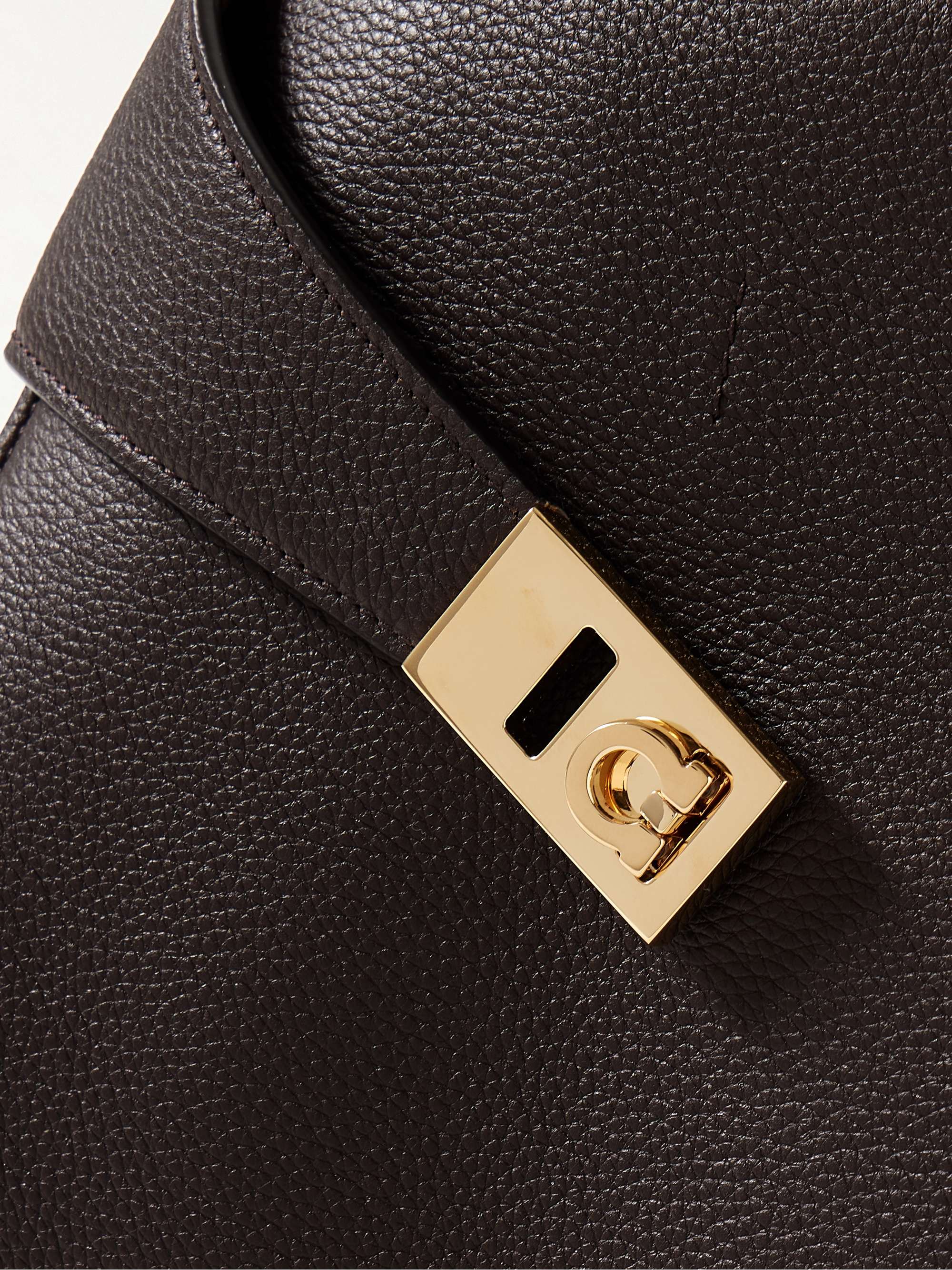FERRAGAMO 