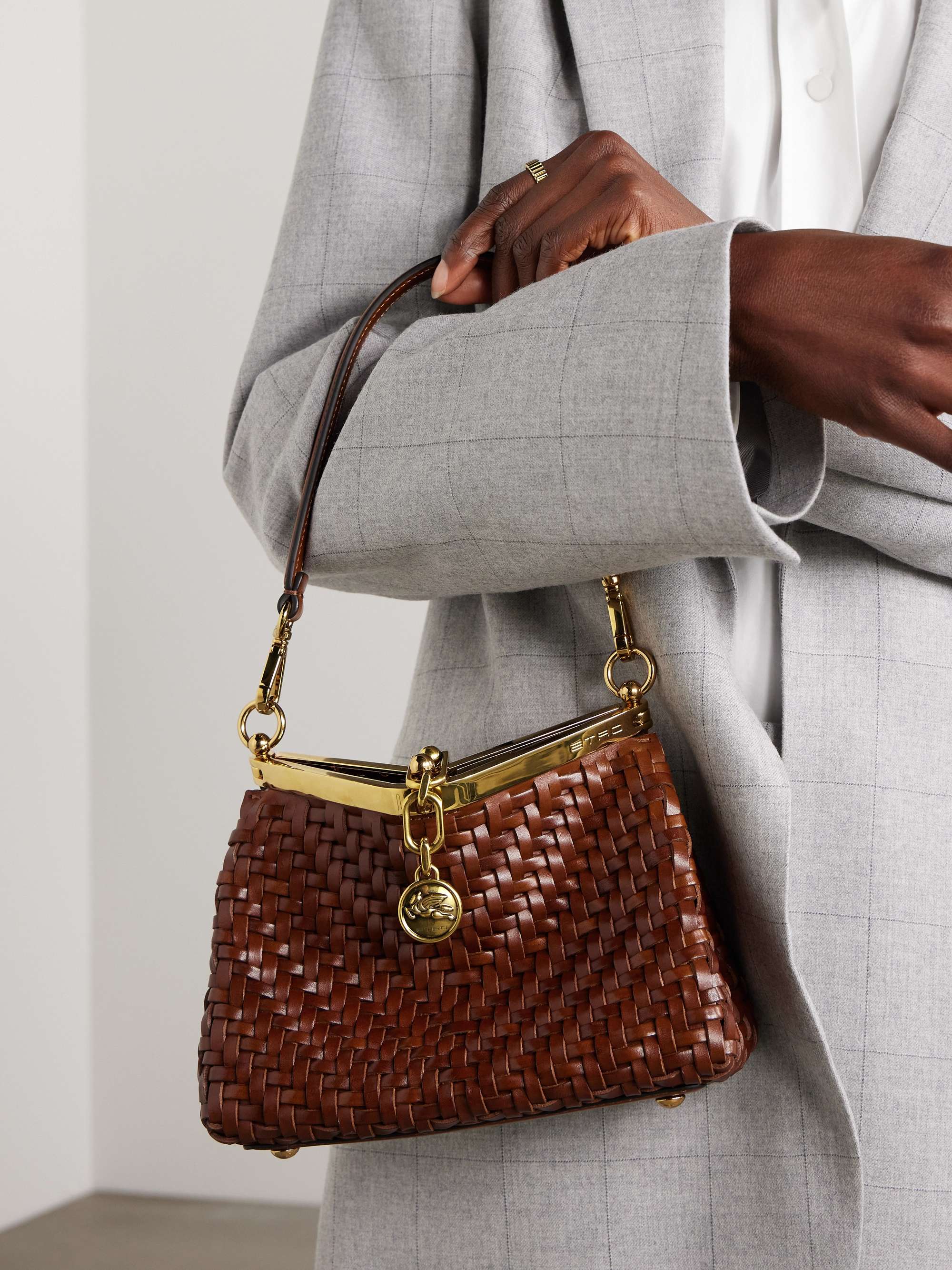 ETRO 