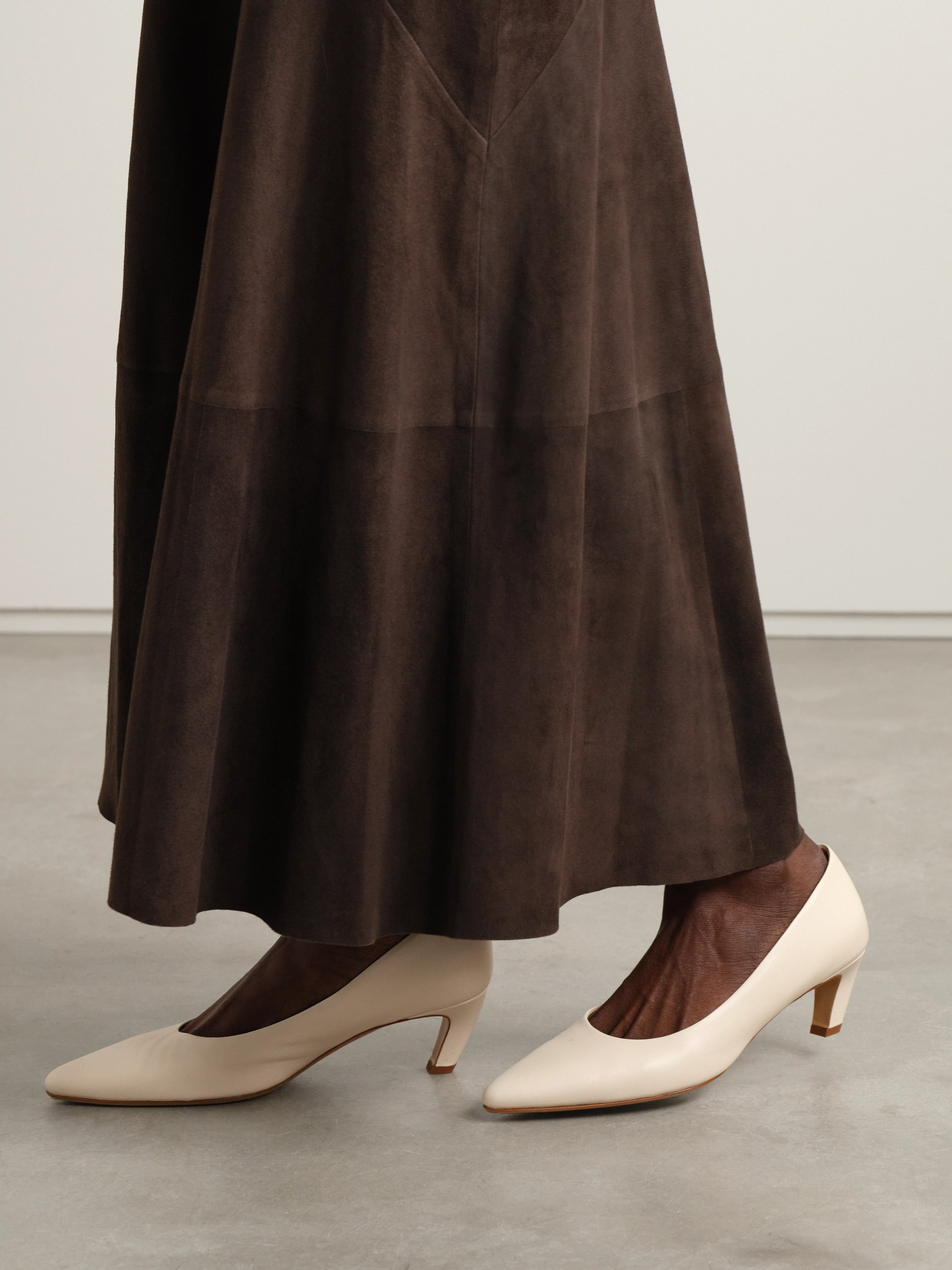 Gabriela Hearst Cross-heeled High Heels In Cream