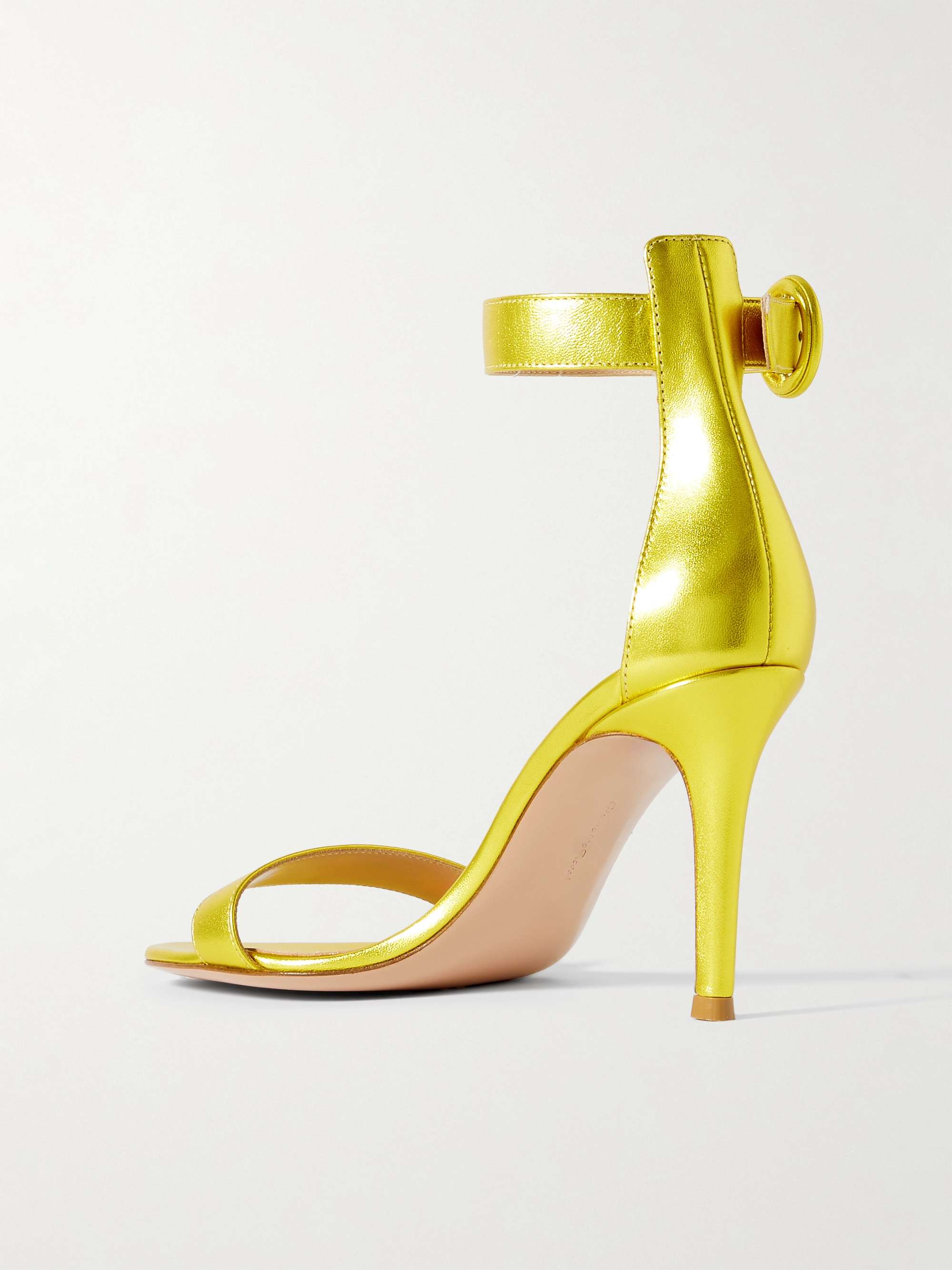 GIANVITO ROSSI 
