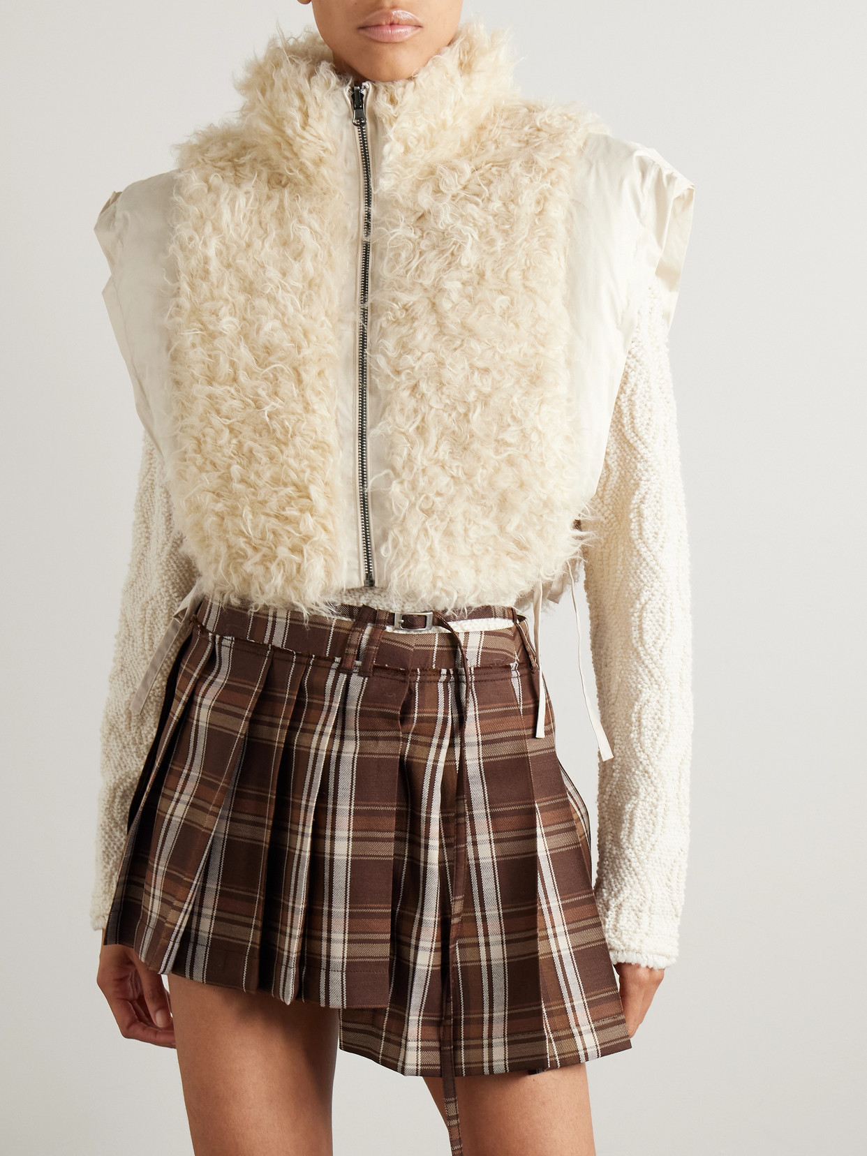 Shop Isabel Marant Étoile Reversible Cropped Quilted Padded Faux Shearling-trimmed Shell Vest In Neutrals