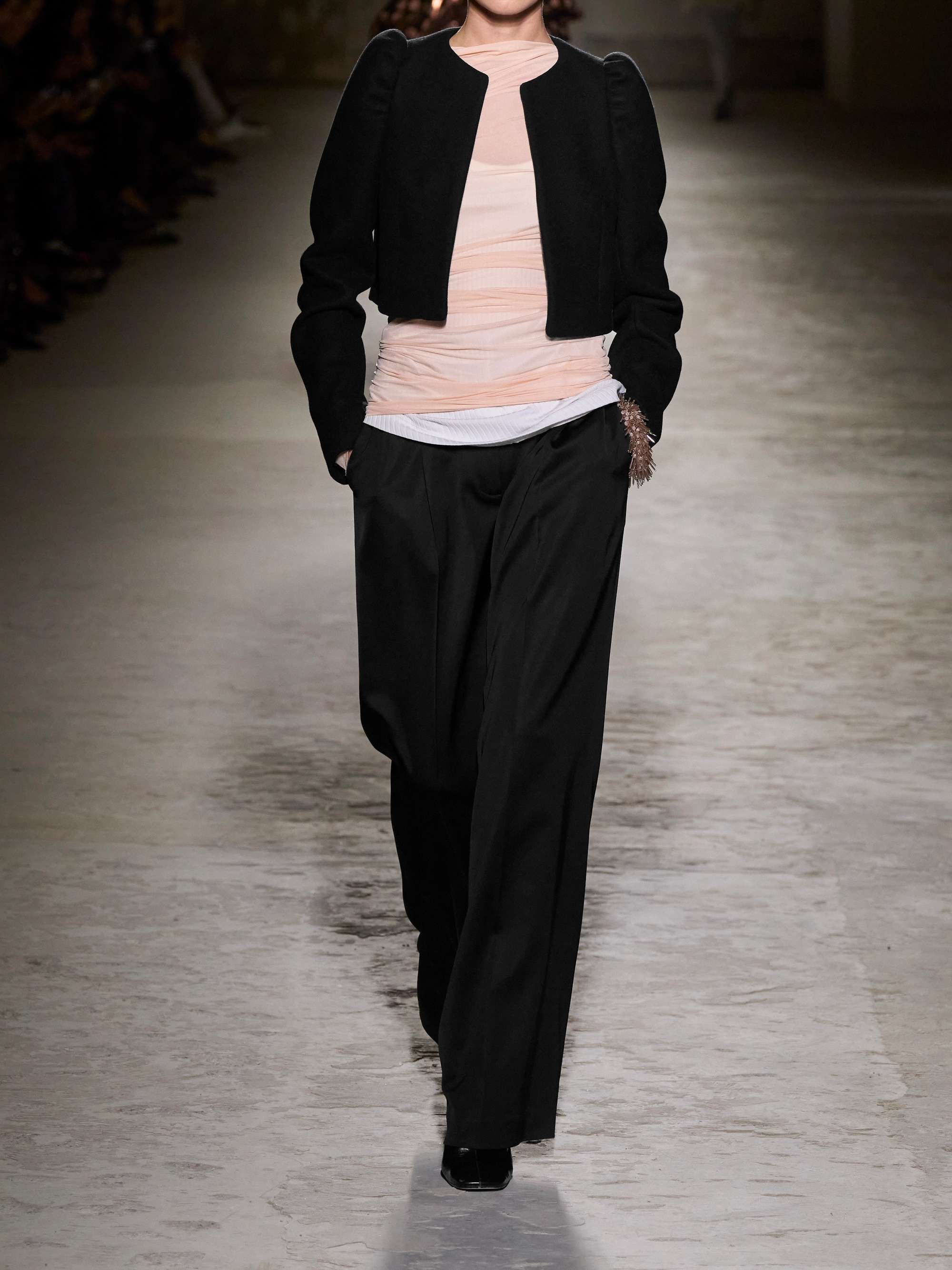 DRIES VAN NOTEN 