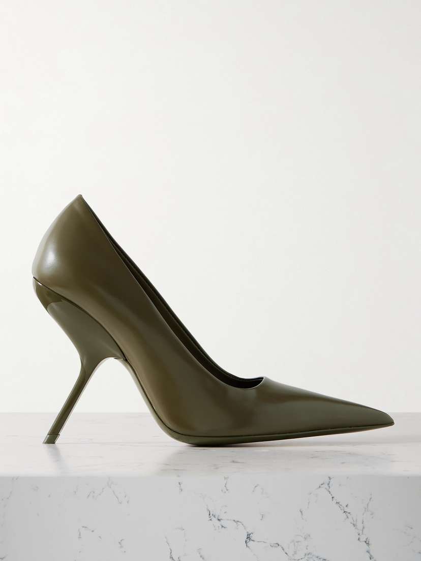Ferragamo Eva Leather Pumps