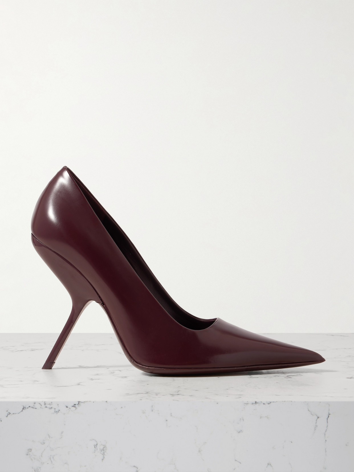 Ferragamo - Eva Patent-leather Pumps - Brown