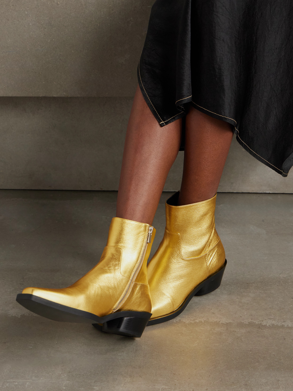 Proenza Schouler Bronco Metallic Leather Ankle Boots In Gold