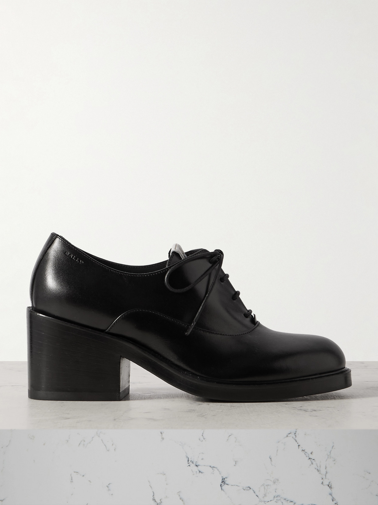 BALLY - Patent-leather Pumps - Black