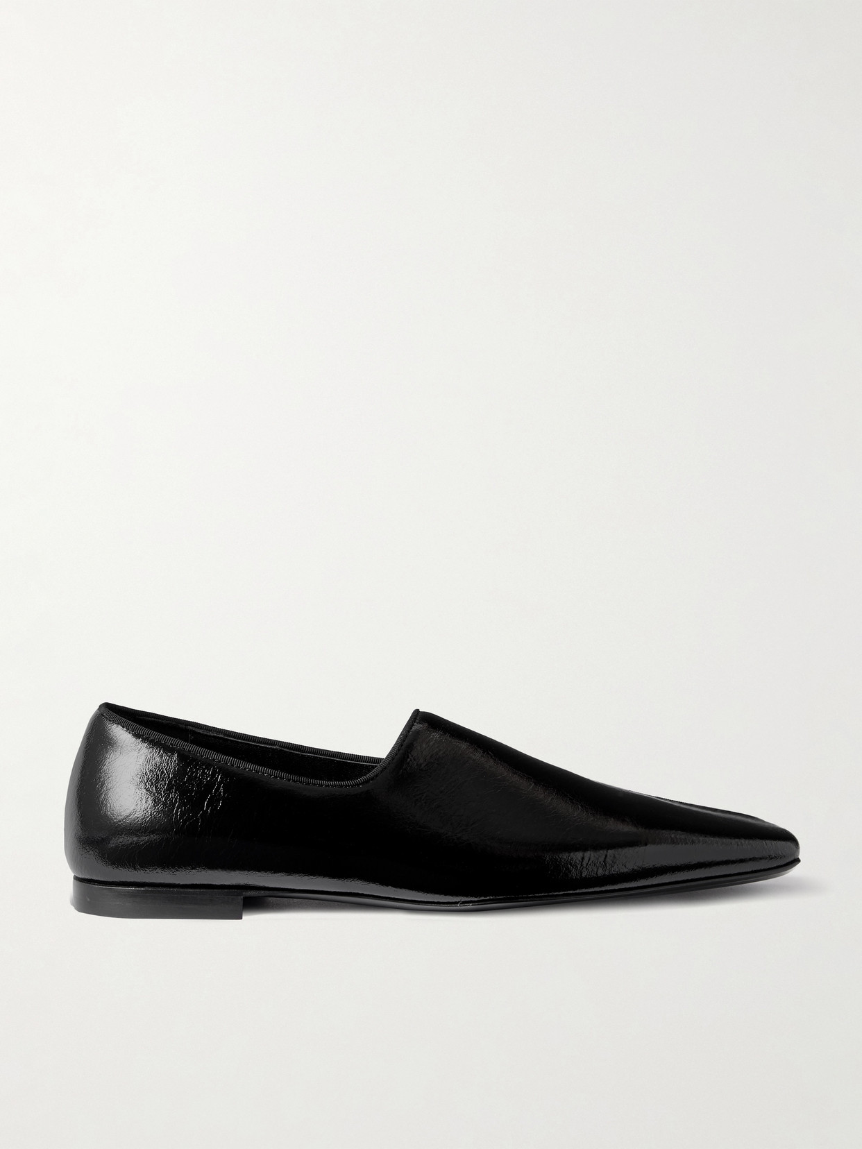 Totême The Piped Patent-leather Loafers In Black