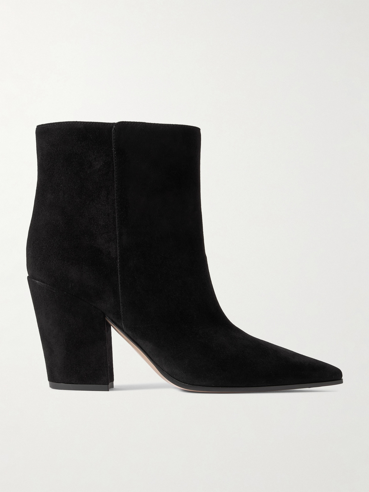 Gianvito Rossi Camoscio 90 Suede Ankle Boots In Black