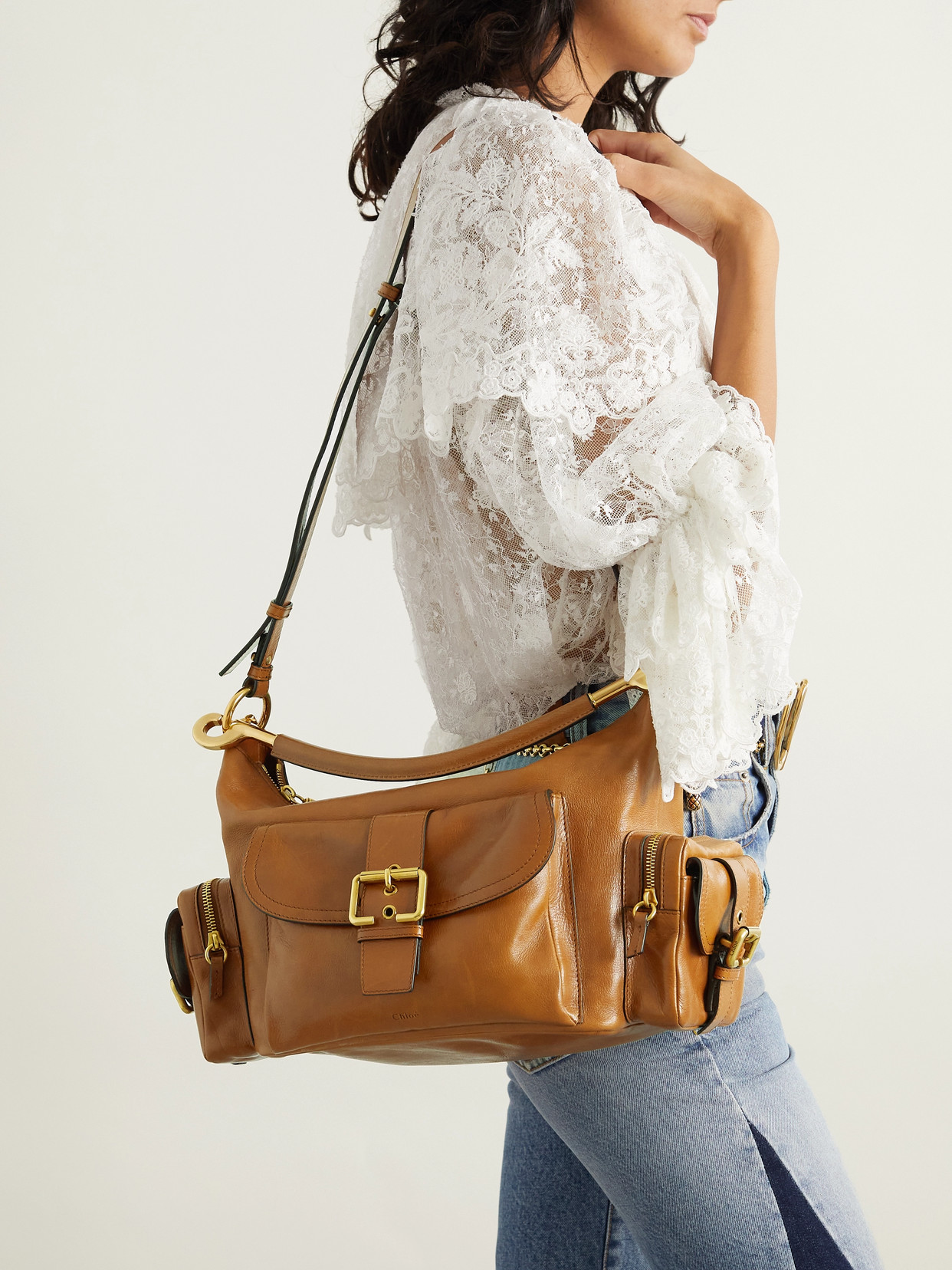 Chloé Camera Leather Shoulder Bag In Brown