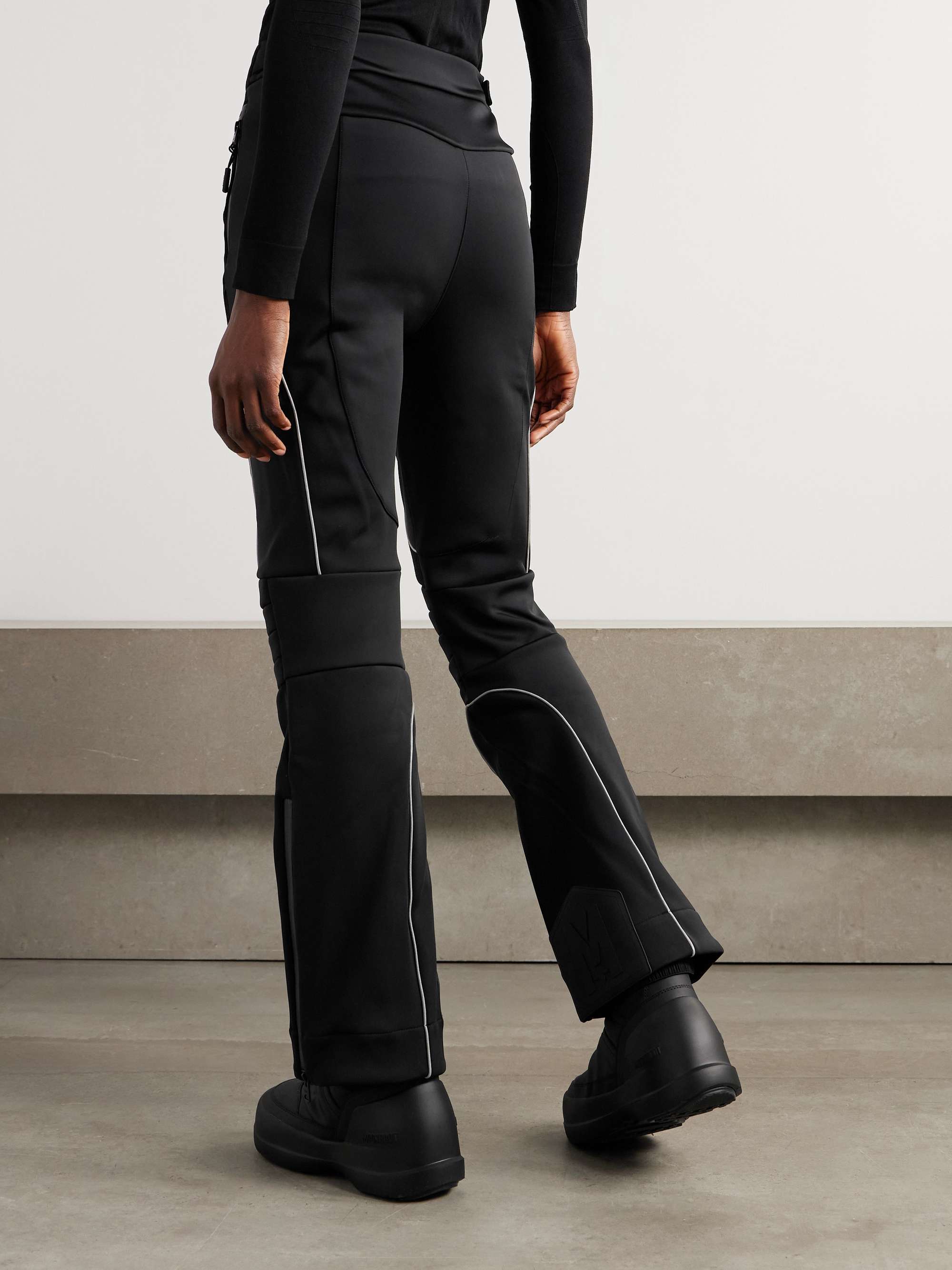 MACKAGE 