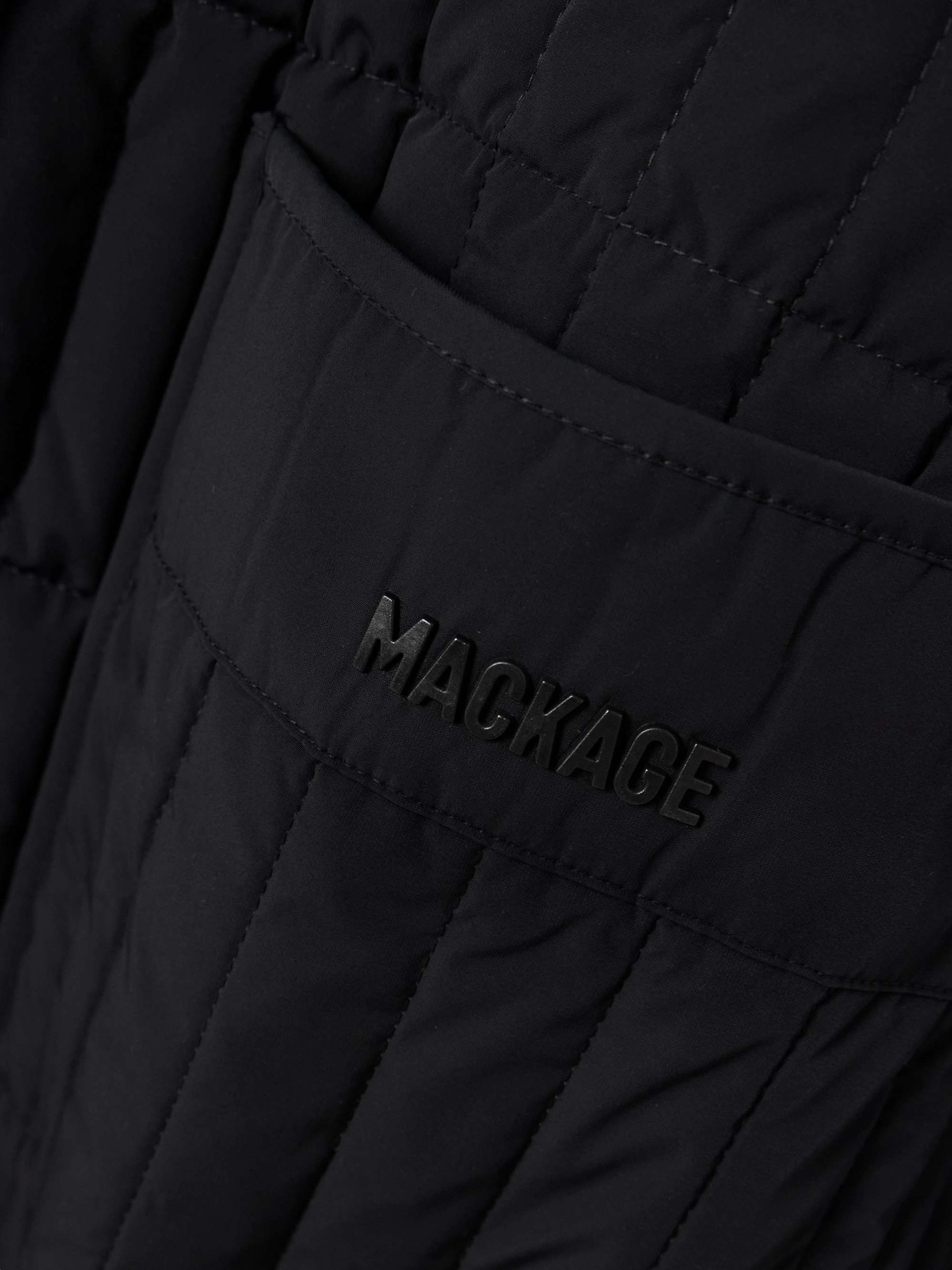 MACKAGE 